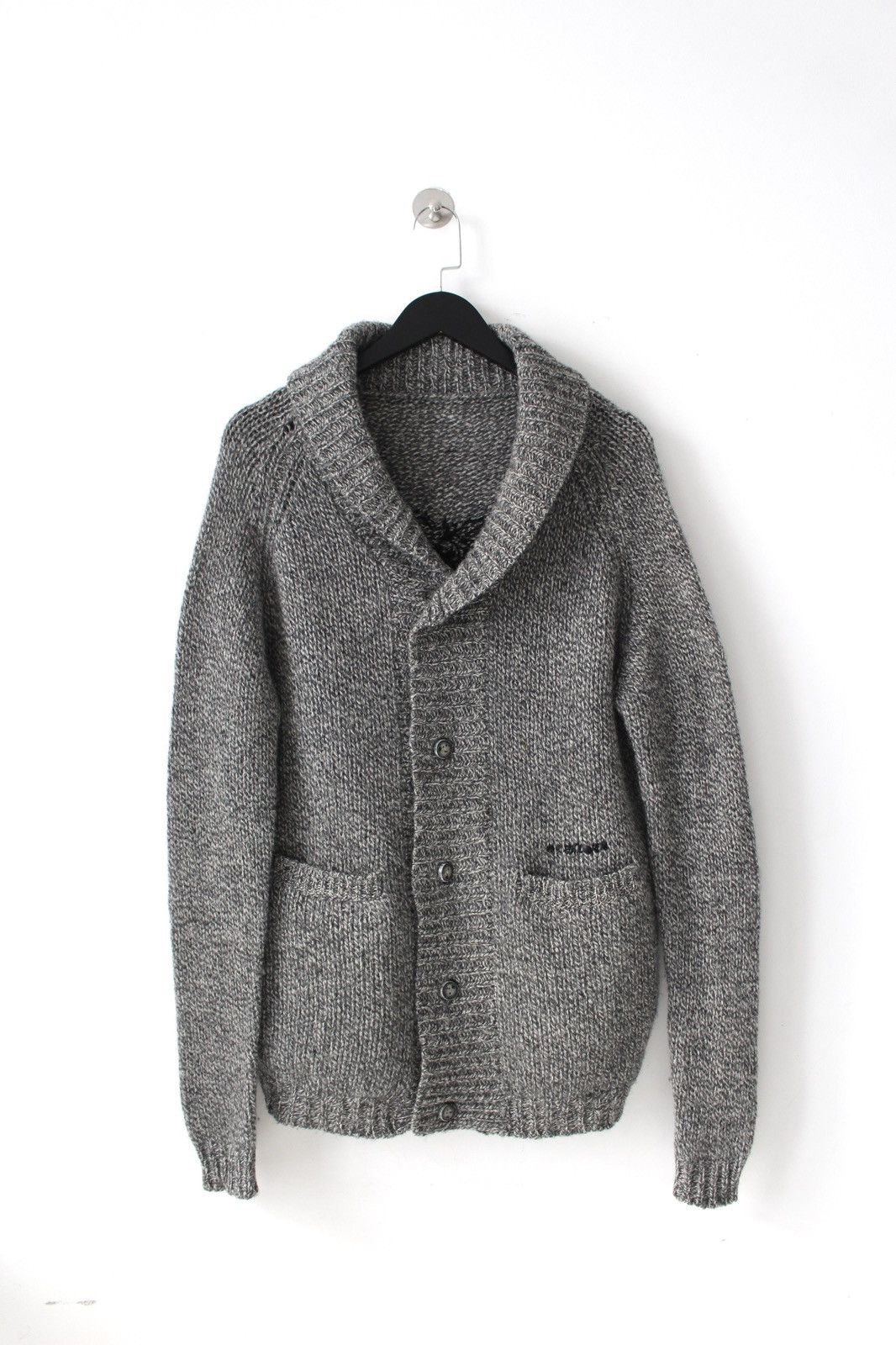 Japanese Brand 2000S JAPANESE MADE EMBROIDERED SHAWL-COLLAR KNIT CARDIGAN Size US L / EU 52-54 / 3 - 2 Thumbnail