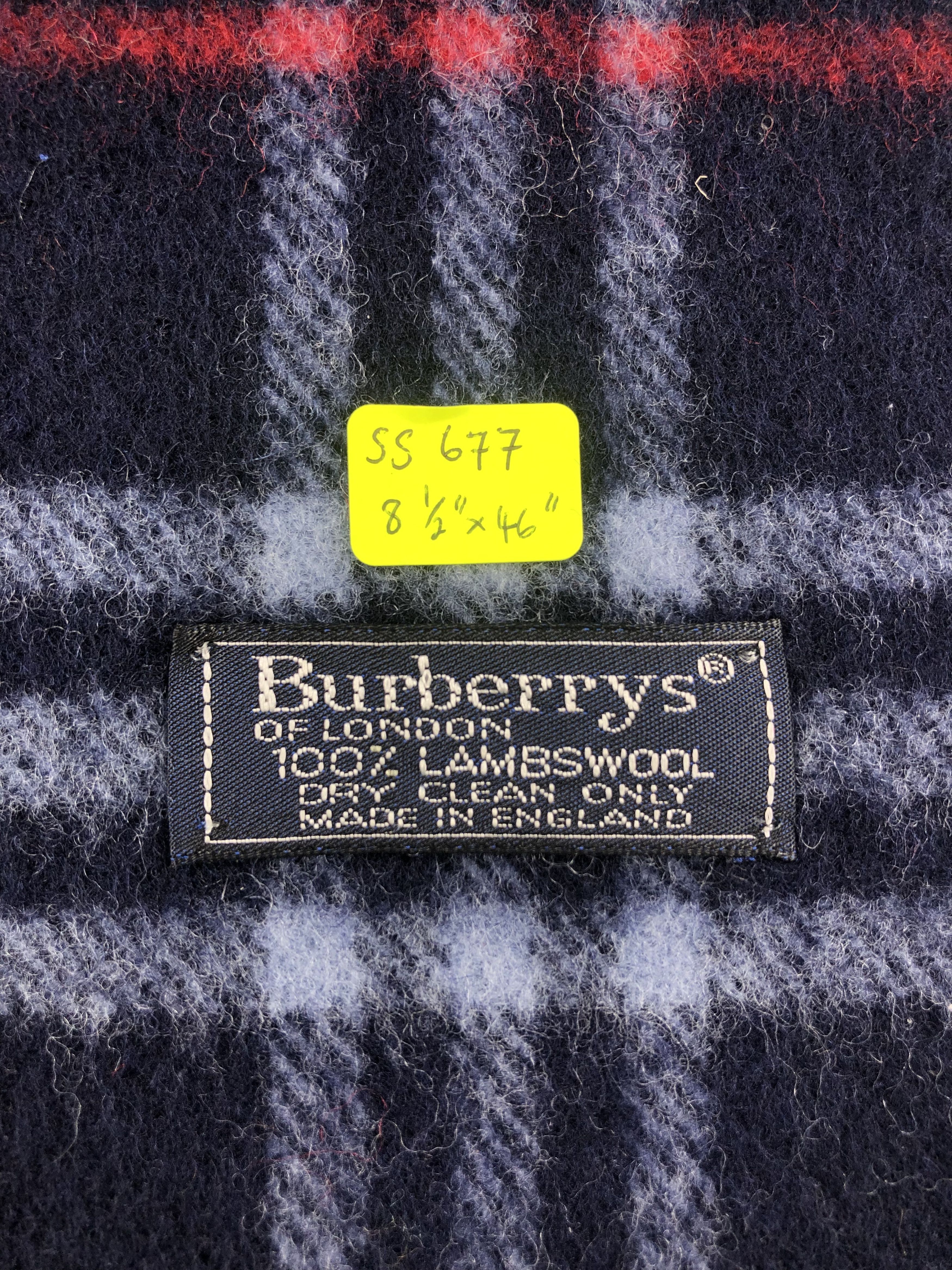 Burberry Burberry Nova Check Scarf / Muffler / Neckwear Size ONE SIZE - 4 Thumbnail