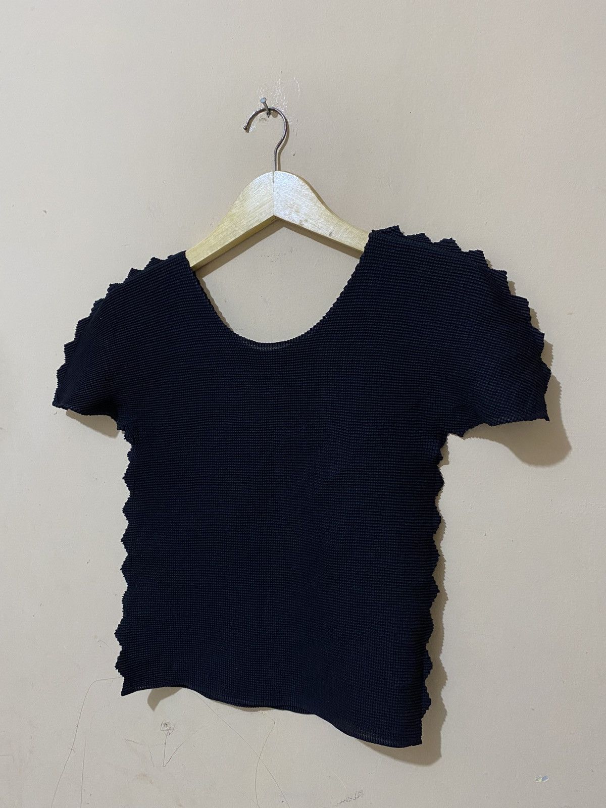 Pleats Please Issey Miyake Issey Miyake Me Pleated Cauliflower Size ONE SIZE - 8 Thumbnail