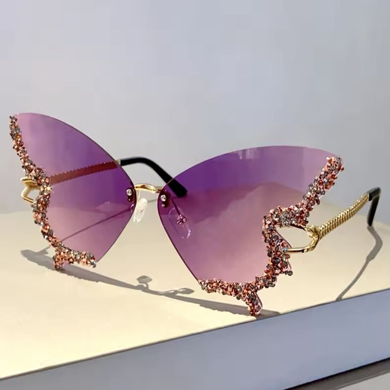 Designer Y2K cat eye Diamond Butterfly Sunglasses Rimless Oversized Size ONE SIZE - 4 Thumbnail