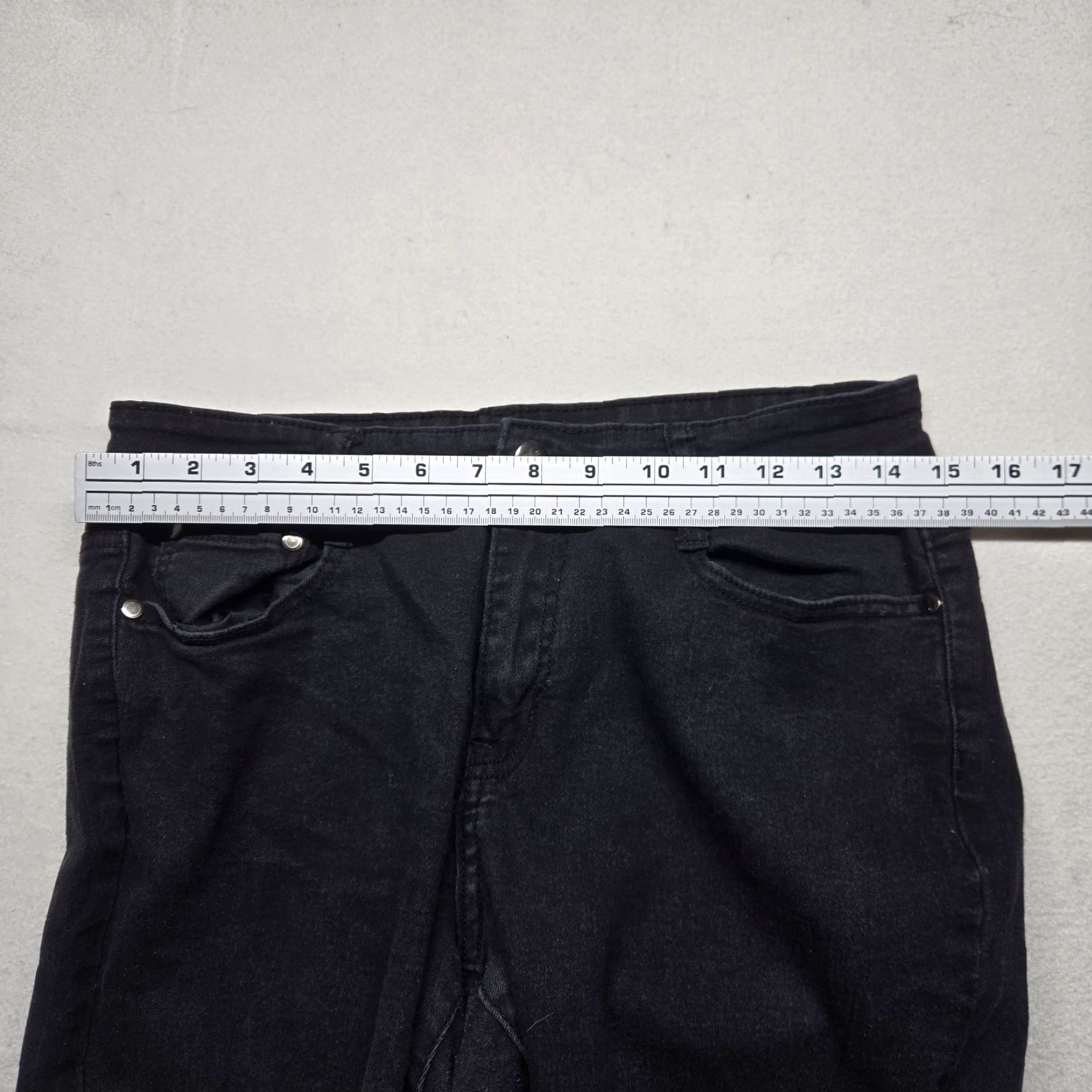 Fashion Nova Fashion Nova Jeans Pants Denim Skinny Stretch Women’s Size 13 Black Slim Fit 13 Fashion Nova Jeans Womens Black 90s Style Size 34" / US 12 / IT 48 - 6 Thumbnail