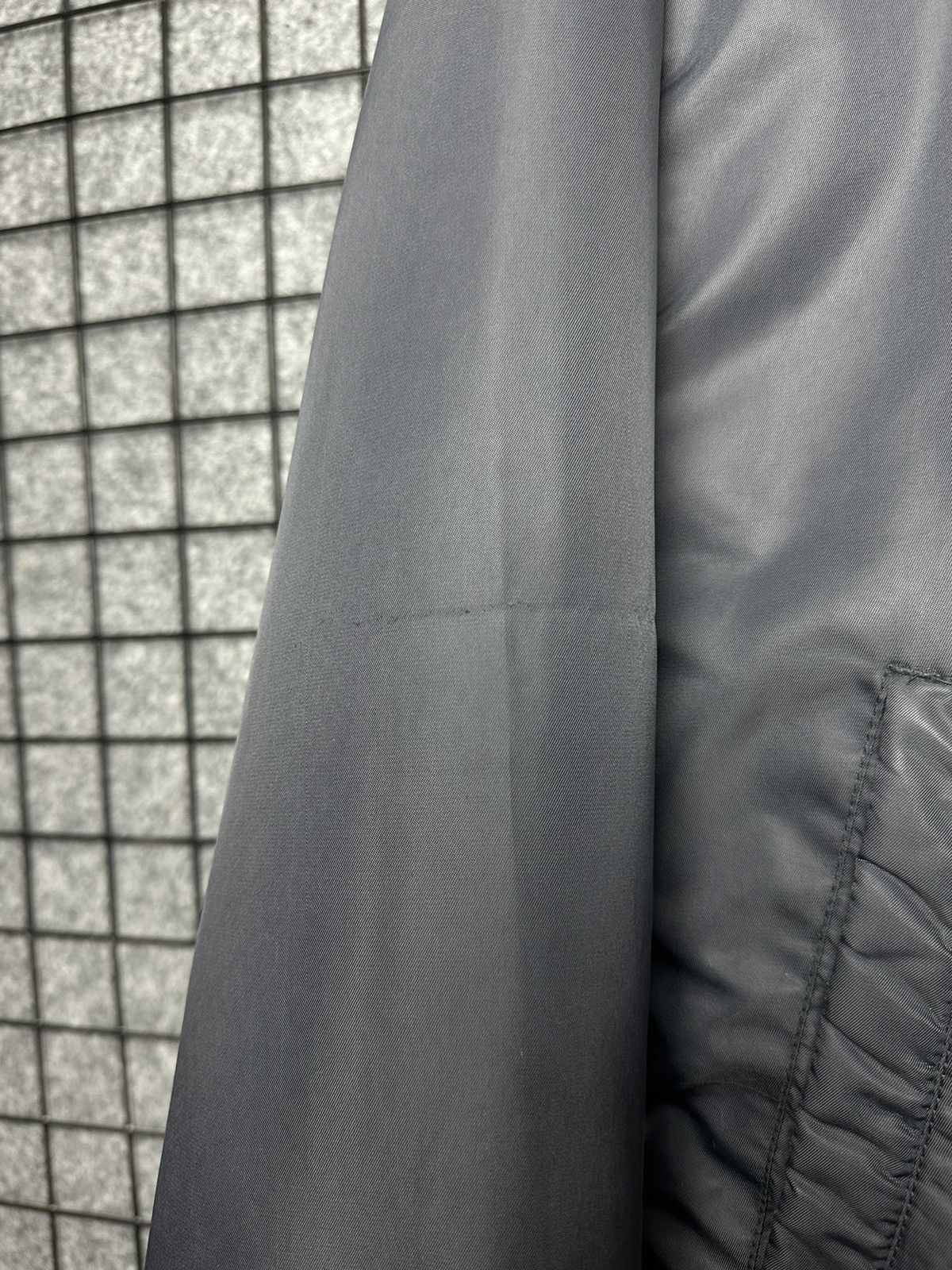 Tommy Hilfiger × Tommy Jeans Tommy Hilfiger Athletics Snap Button Nylon Bomber Size M Size US M / EU 48-50 / 2 - 5 Thumbnail