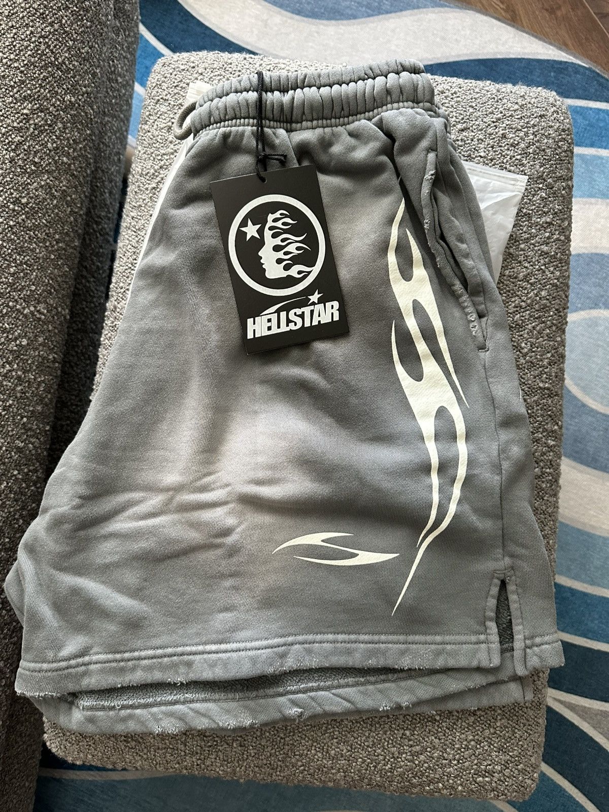 HELLSTAR Hellstar Sports Flame Shorts (Medium) Size US 32 / EU 48 - 4 Thumbnail