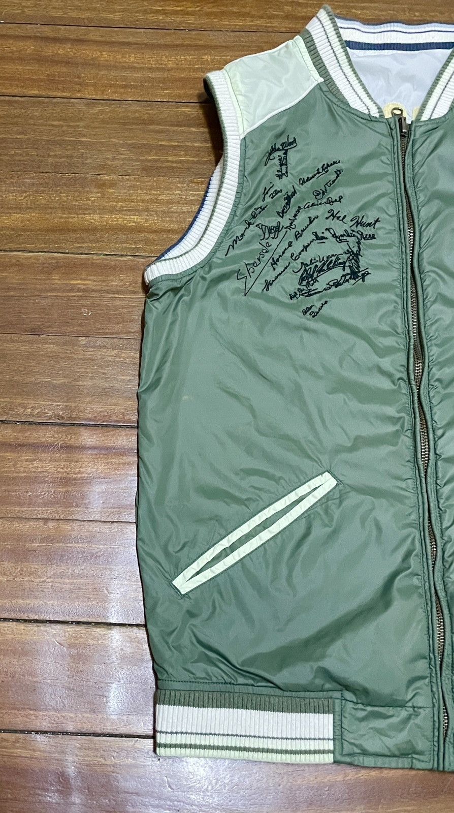 Diesel Very Rare Vintage Brand Diesel Sukajan Reversible Vest 1990s Size US S / EU 44-46 / 1 - 9 Thumbnail
