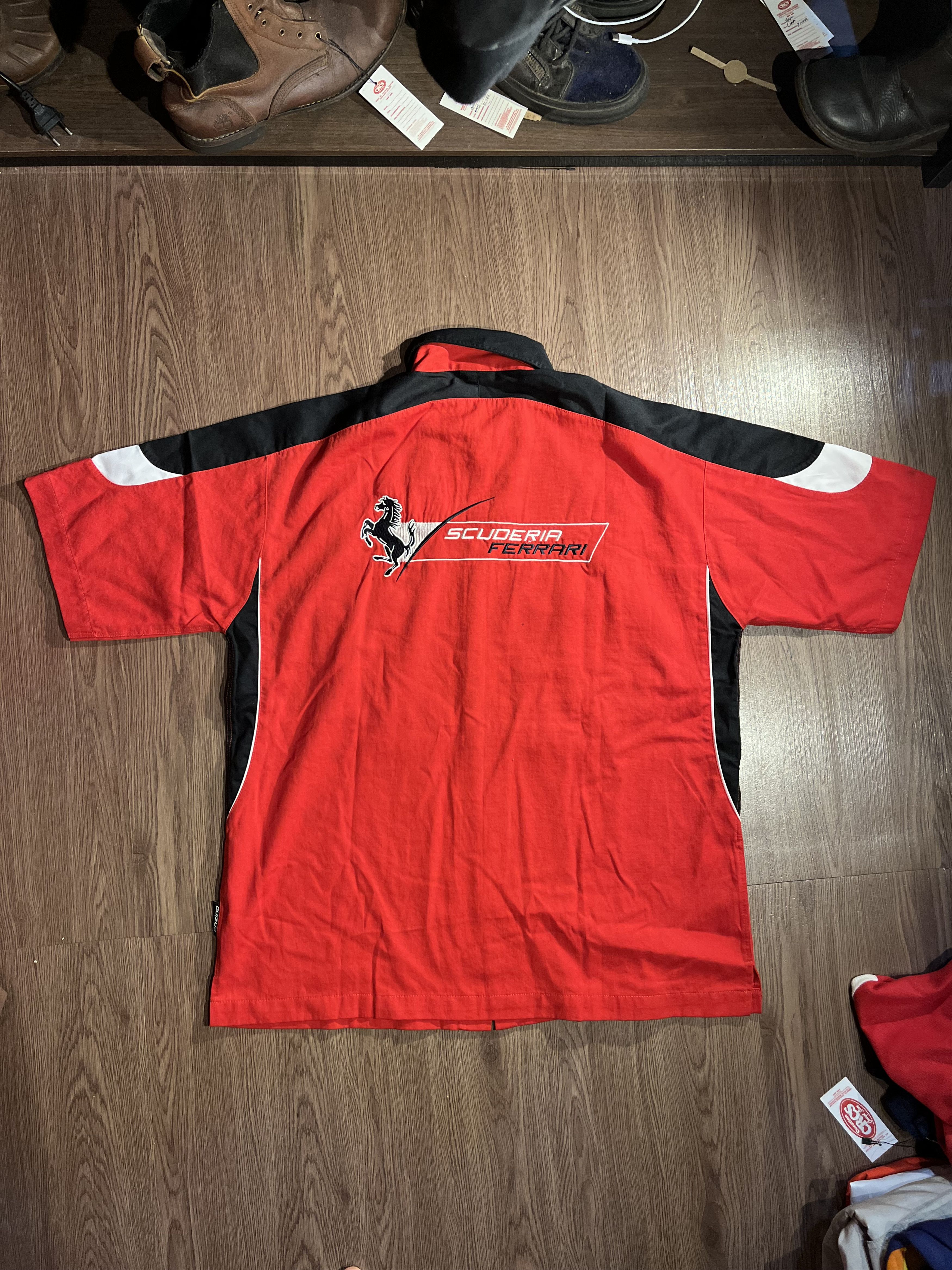 Ferrari 90s Scuderia Ferrari F1 Team Workshirt Size US XL / EU 56 / 4 - 4 Thumbnail