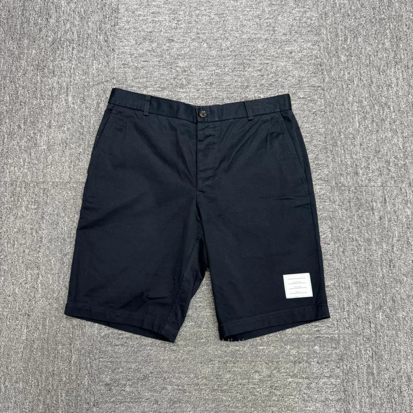 Thom Browne Thom Browne Dark Blue Shorts. Size US 31 - 1 Thumbnail