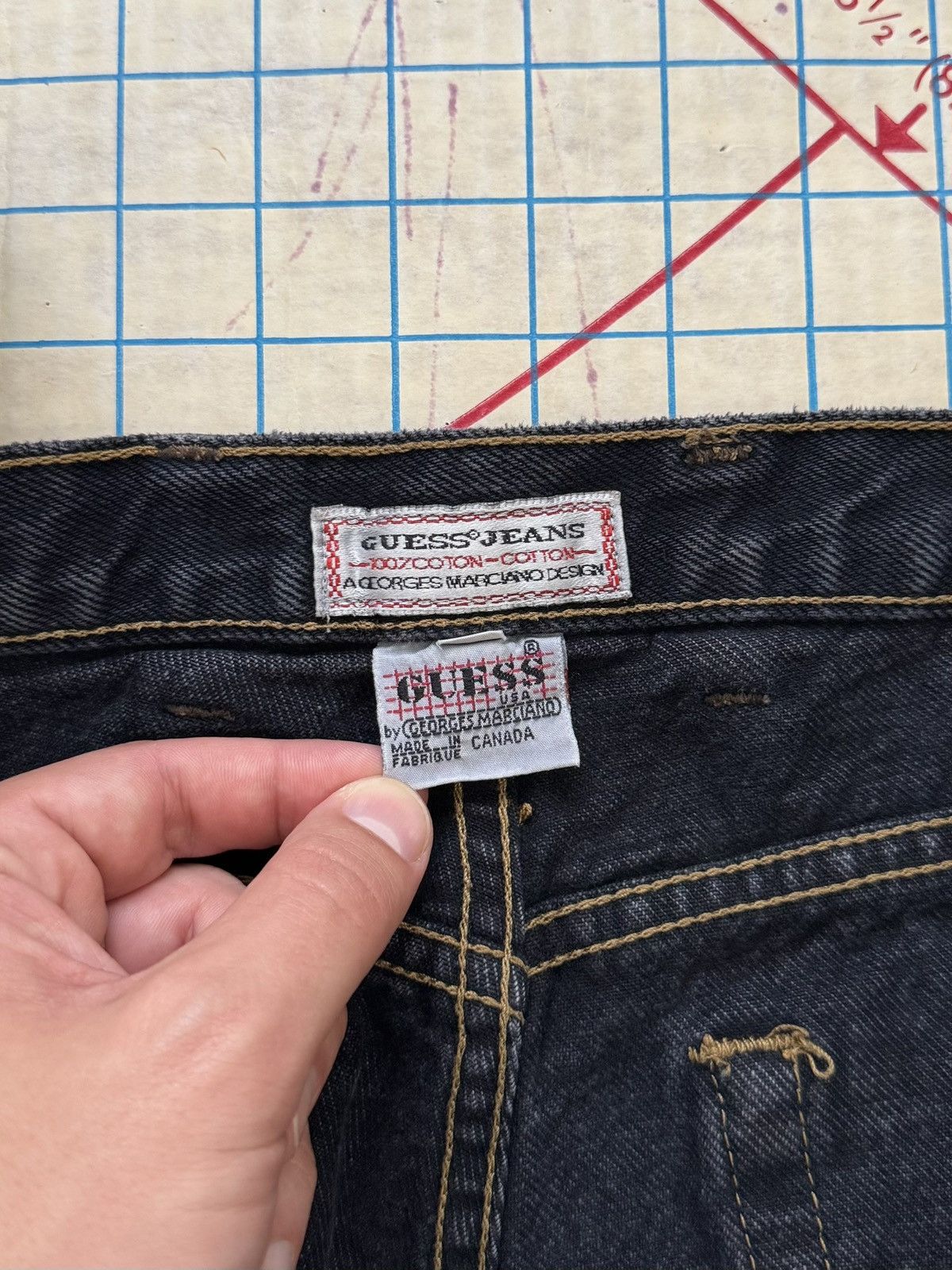 Guess Vintage 90’s Guess Jeans Dark Washed Tapered Leg Size 32x32 Size US 32 / EU 48 - 9 Thumbnail