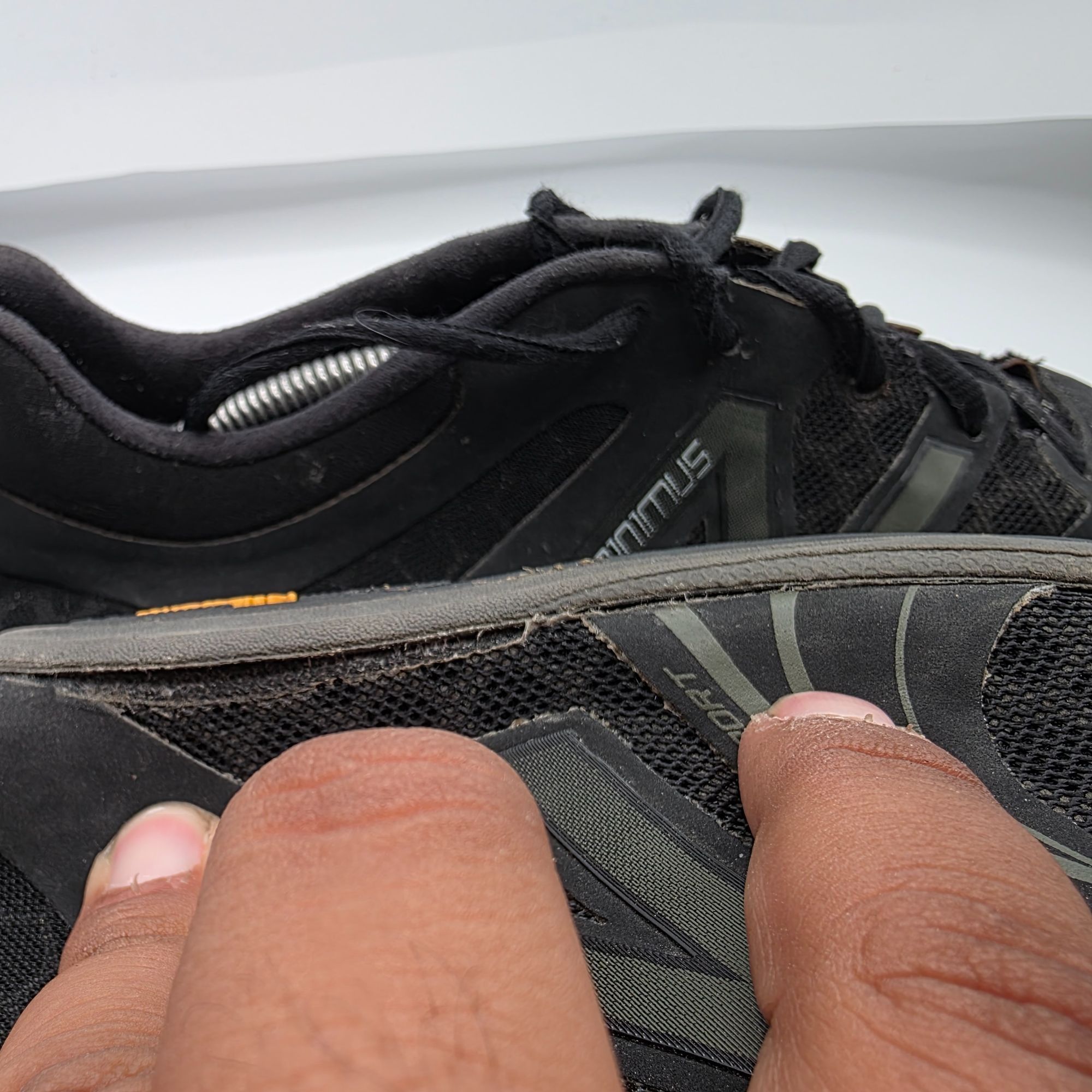 New Balance New Balance Mens Size 13 Black Minimus Vibram Trail Running Size US 13 / EU 46 - 9 Thumbnail