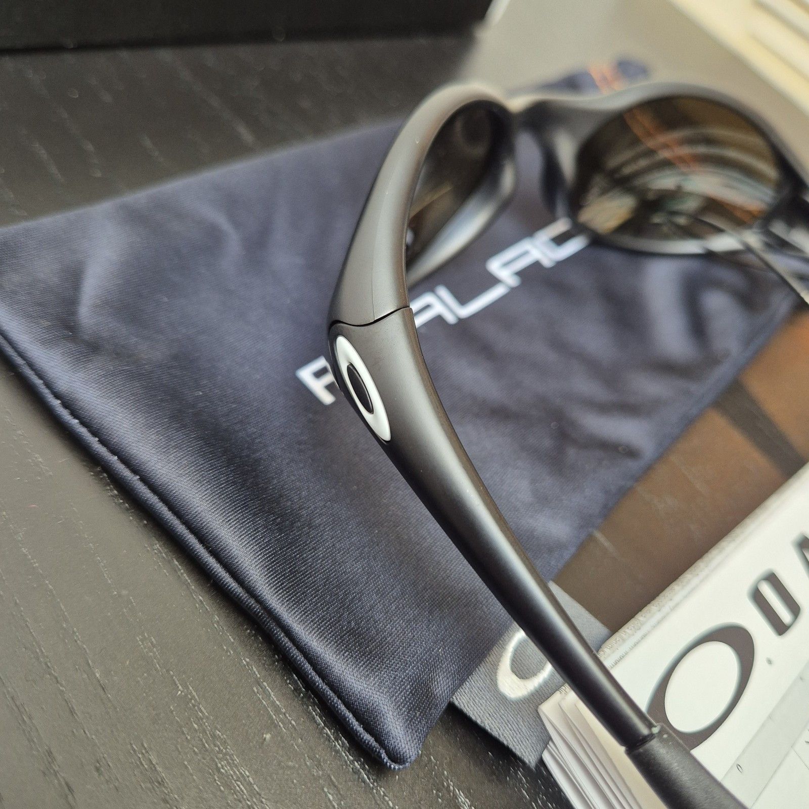 Oakley × Palace Palace x Oakley Eyejacket Matte Black Prizm Brand NewFW18 Size ONE SIZE - 4 Thumbnail