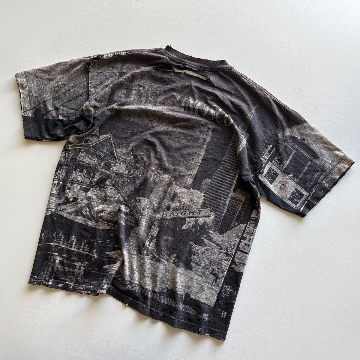 Vintage 1990s Vintage San Francisco, California AOP Fader Tee Size US XL / EU 56 / 4 - 3 Thumbnail