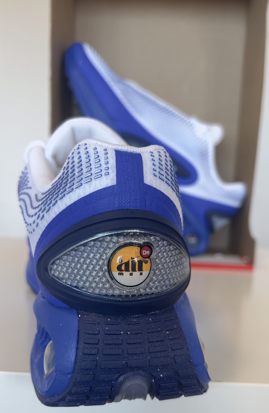 Nike Nike Air Max Dn Size US 8.5 / EU 41-42 - 6 Thumbnail
