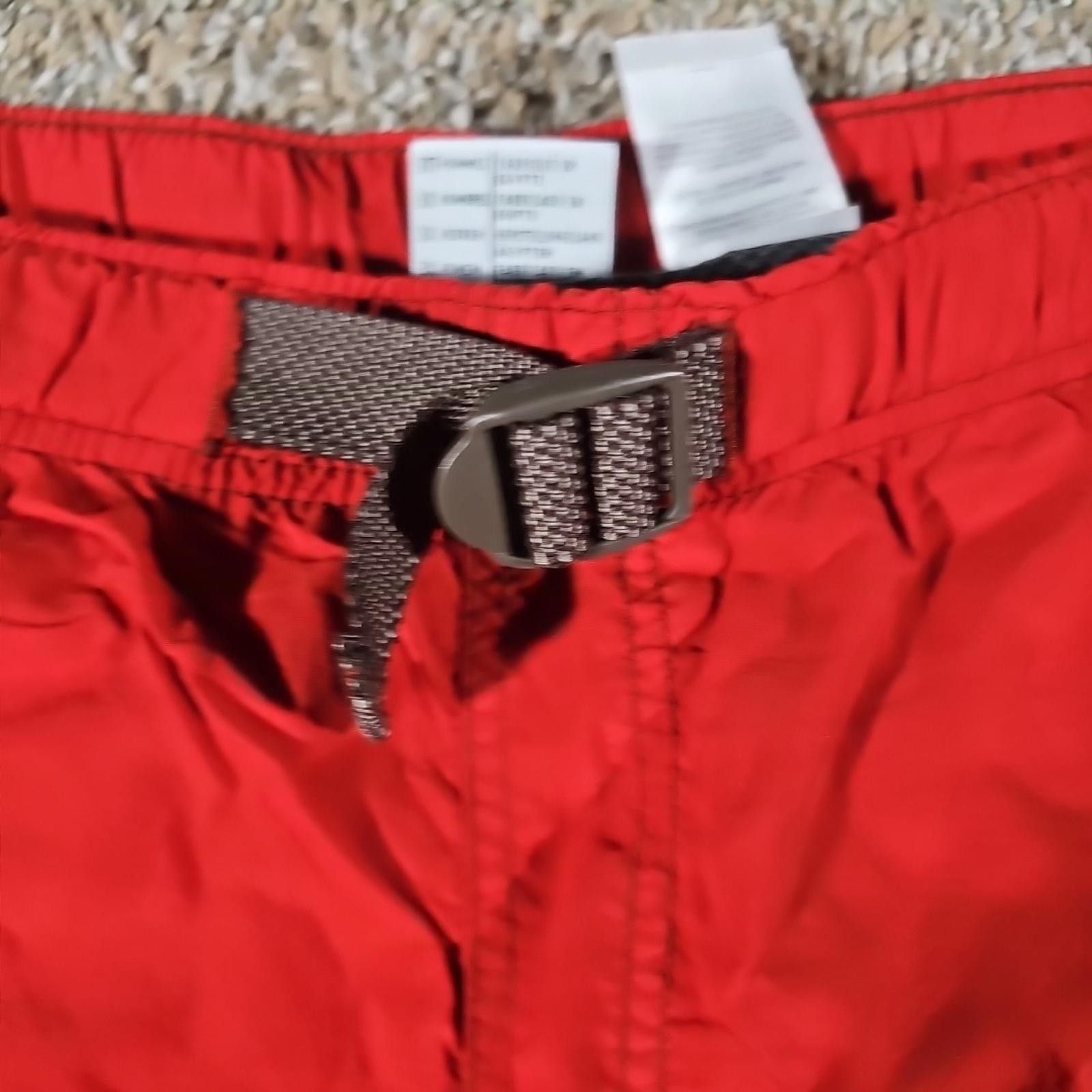 Columbia Columbia Omnishade 3X Belted Red Shorts Size US 32 / EU 48 - 2 Thumbnail