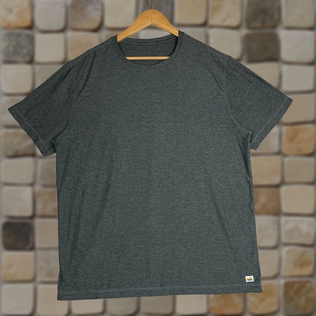 Vuori Vuori Strato Tech Tee Shirt Mens 2XL Green Performance Short Sleeve V126 Size US XXL / EU 58 / 5 - 1 Thumbnail