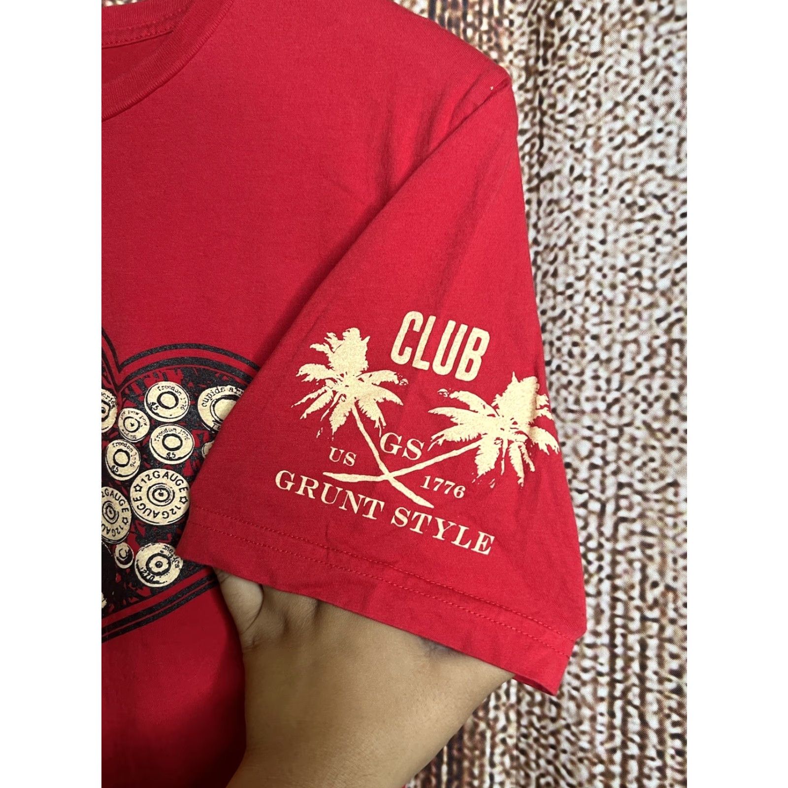 Vintage Grunt Style Shirt Mens Adult Large Red Valentine’s Day Be Mine Romantic Shirt T-Shirt Graphic Print Crew Neck Short Sleeve Cotton Vintage No N/A Size US L / EU 52-54 / 3 - 2 Thumbnail
