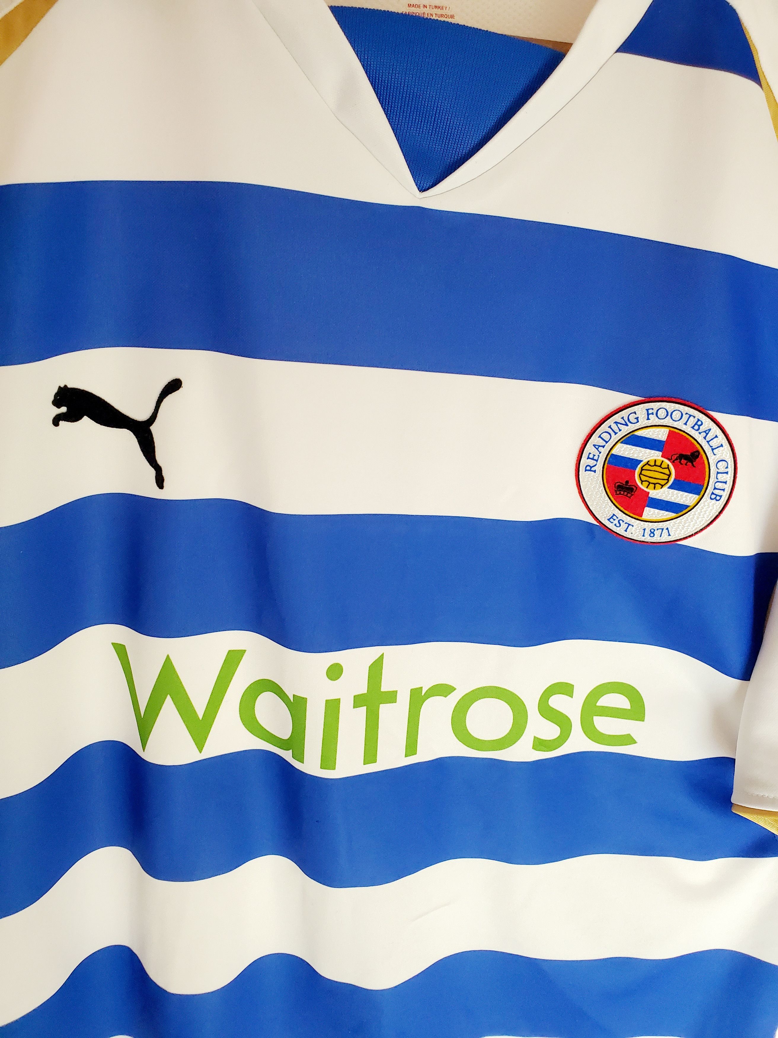 Puma Puma Football Reading Home Soccer jersey 2008/09 # 1 fred Size US M / EU 48-50 / 2 - 3 Thumbnail
