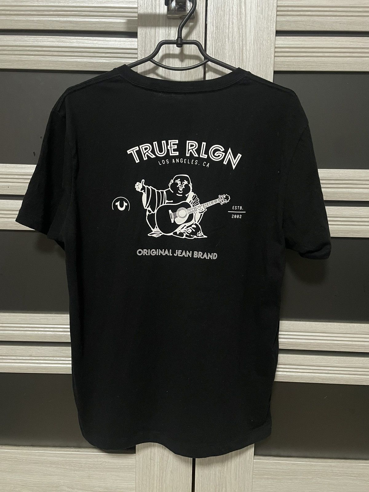 True Religion Vintage Y2K True Religion Guitar Logo T-Shirt Black Size US L / EU 52-54 / 3 - 1 Thumbnail