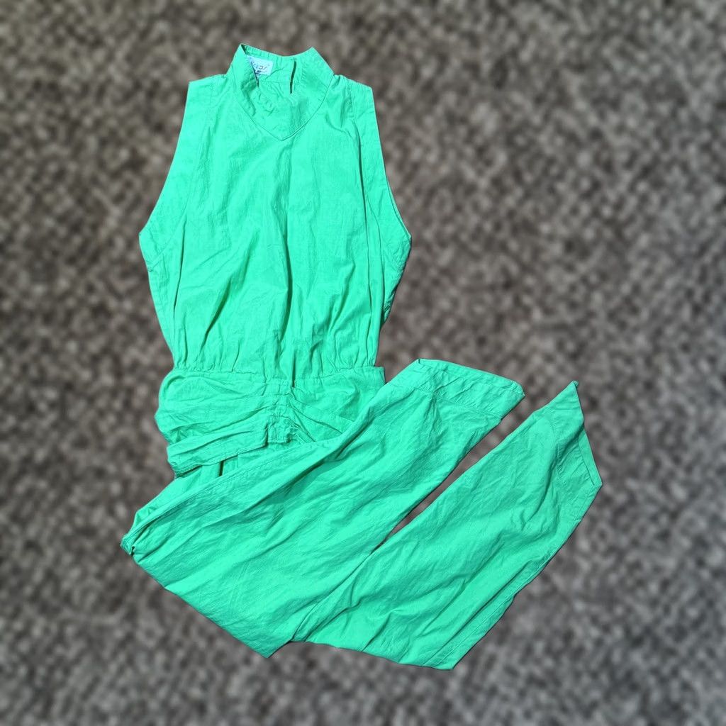 Byblos VINTAGE Byblos Jumpsuit Women 6 Cotton Knit Sleeveless One-Piece Green 80s Designer Casual Activewear Cap Sleeve Back Open Crew Neck High Neck? Size 28" / US 6 / IT 42 - 1 Thumbnail
