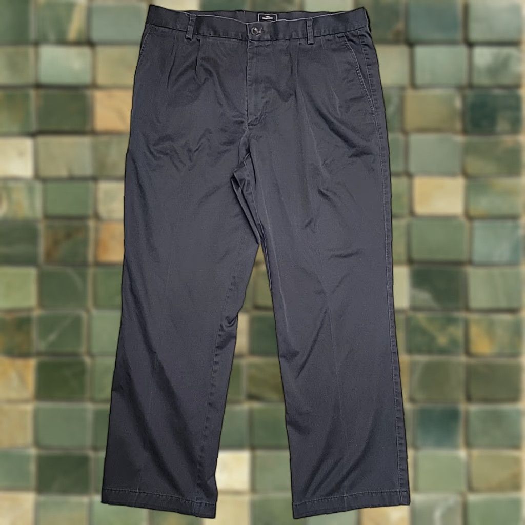 Dockers VINTAGE Dockers Pants Men 38x30 Navy Pleated Cuffed Classic Preppy Dress Trouser Y2K 90s Mens Pants Size US 38 / EU 54 - 1 Thumbnail