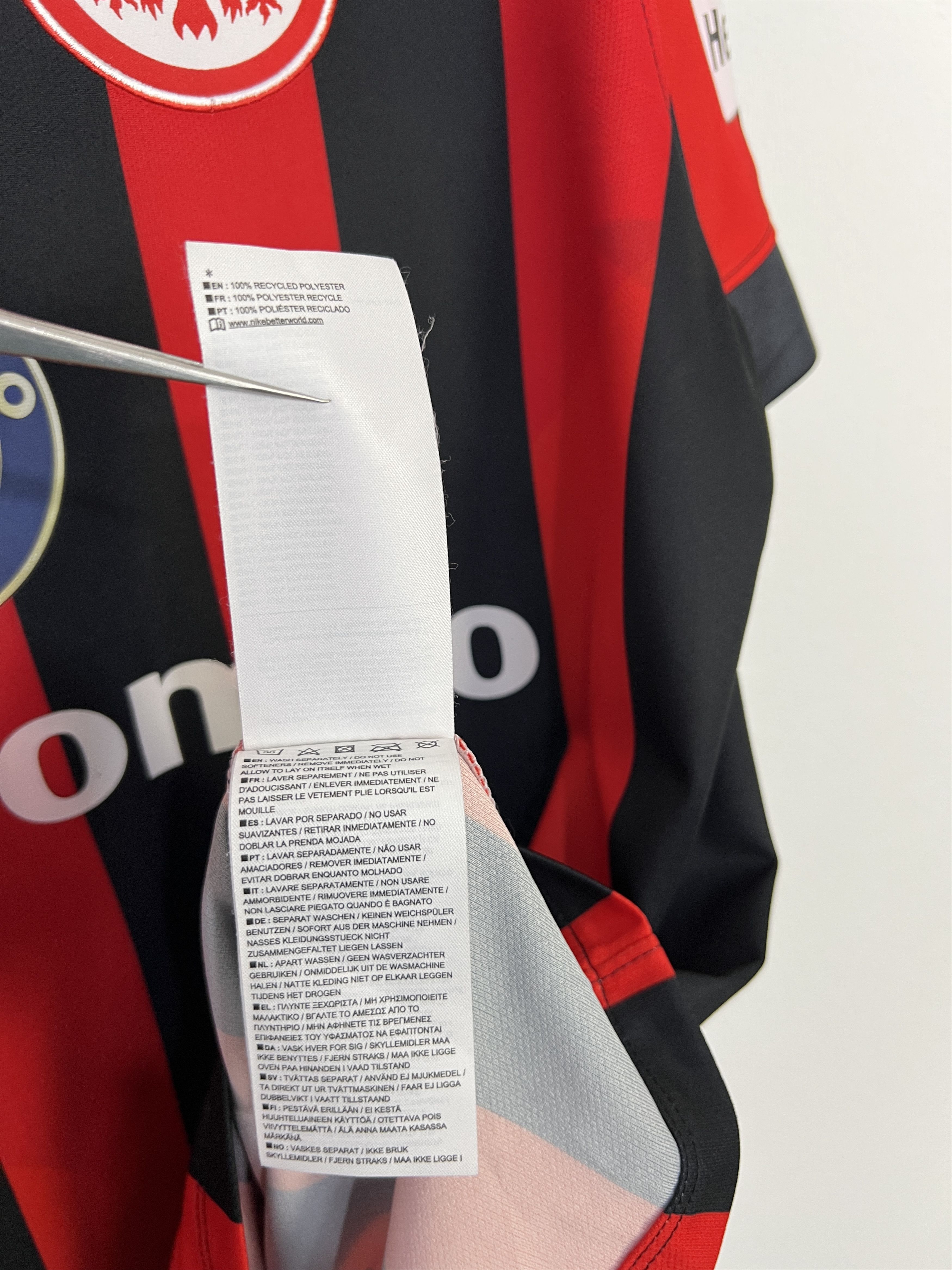 Nike Eintracht Frankfurt Home football shirt 2014 #10 Kadlec Nike Size US XL / EU 56 / 4 - 14 Thumbnail
