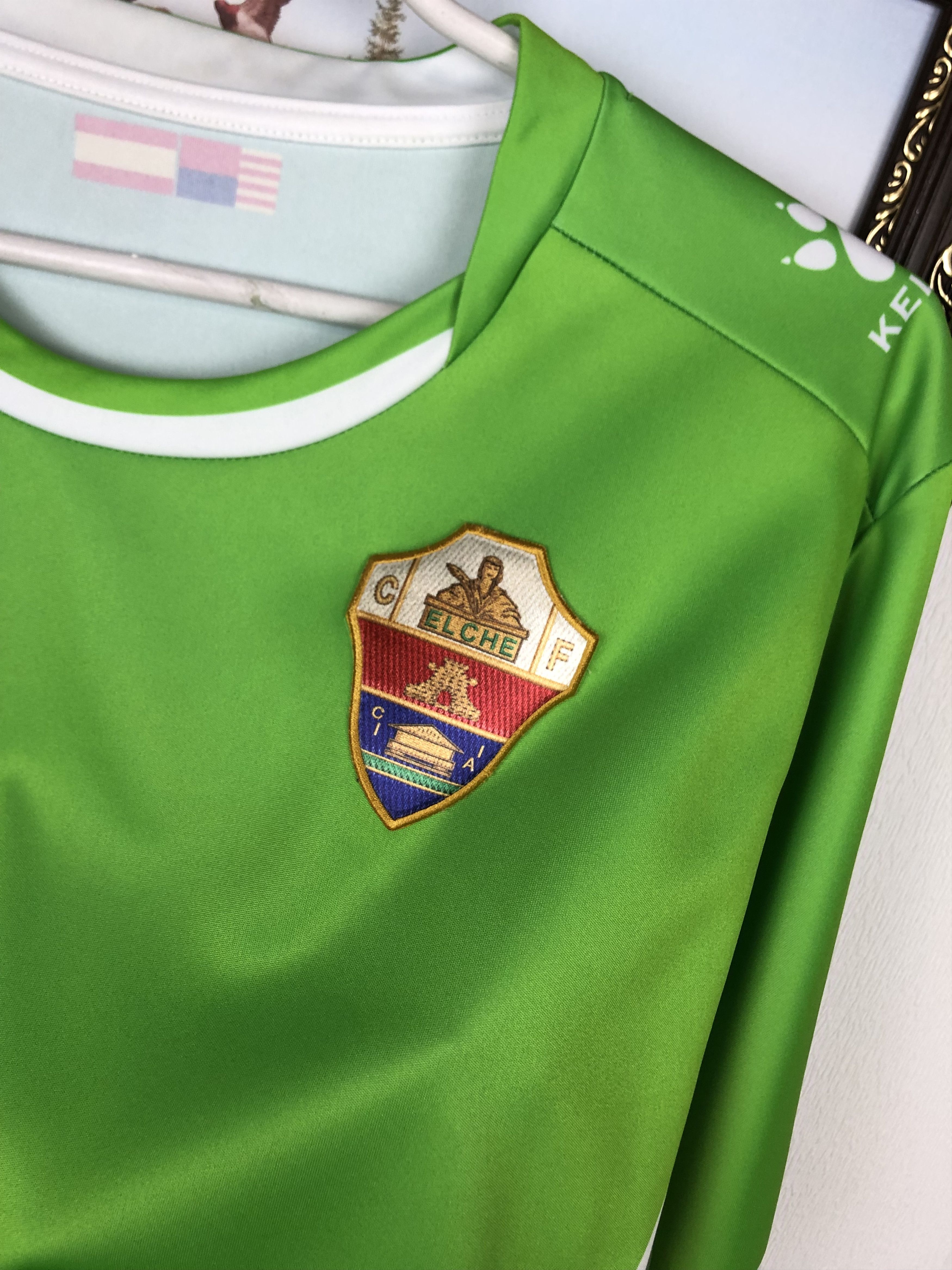 Vintage Elche 2017 Football Shirt Soccer Jersey Mens Camiseta Rare Size US M / EU 48-50 / 2 - 3 Thumbnail