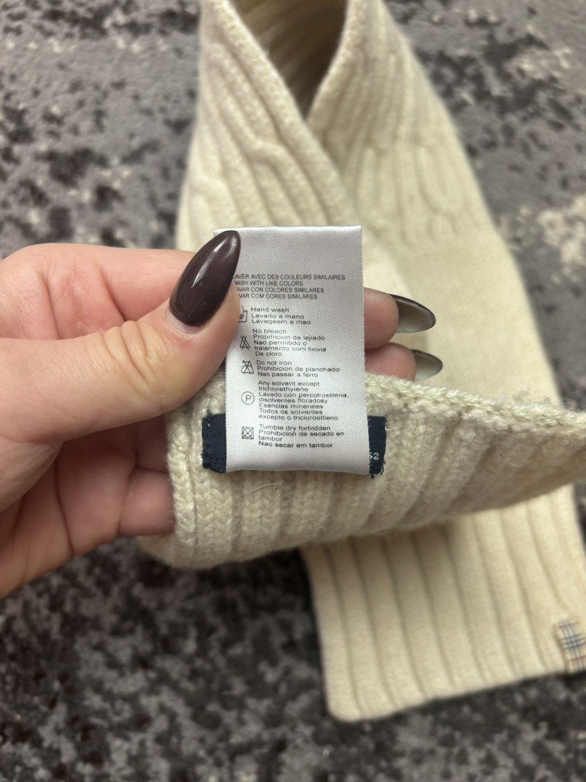 Burberry × Japanese Brand × Vintage Vintage y2k Burberry Wool knitted svarf hand Size ONE SIZE - 5 Thumbnail