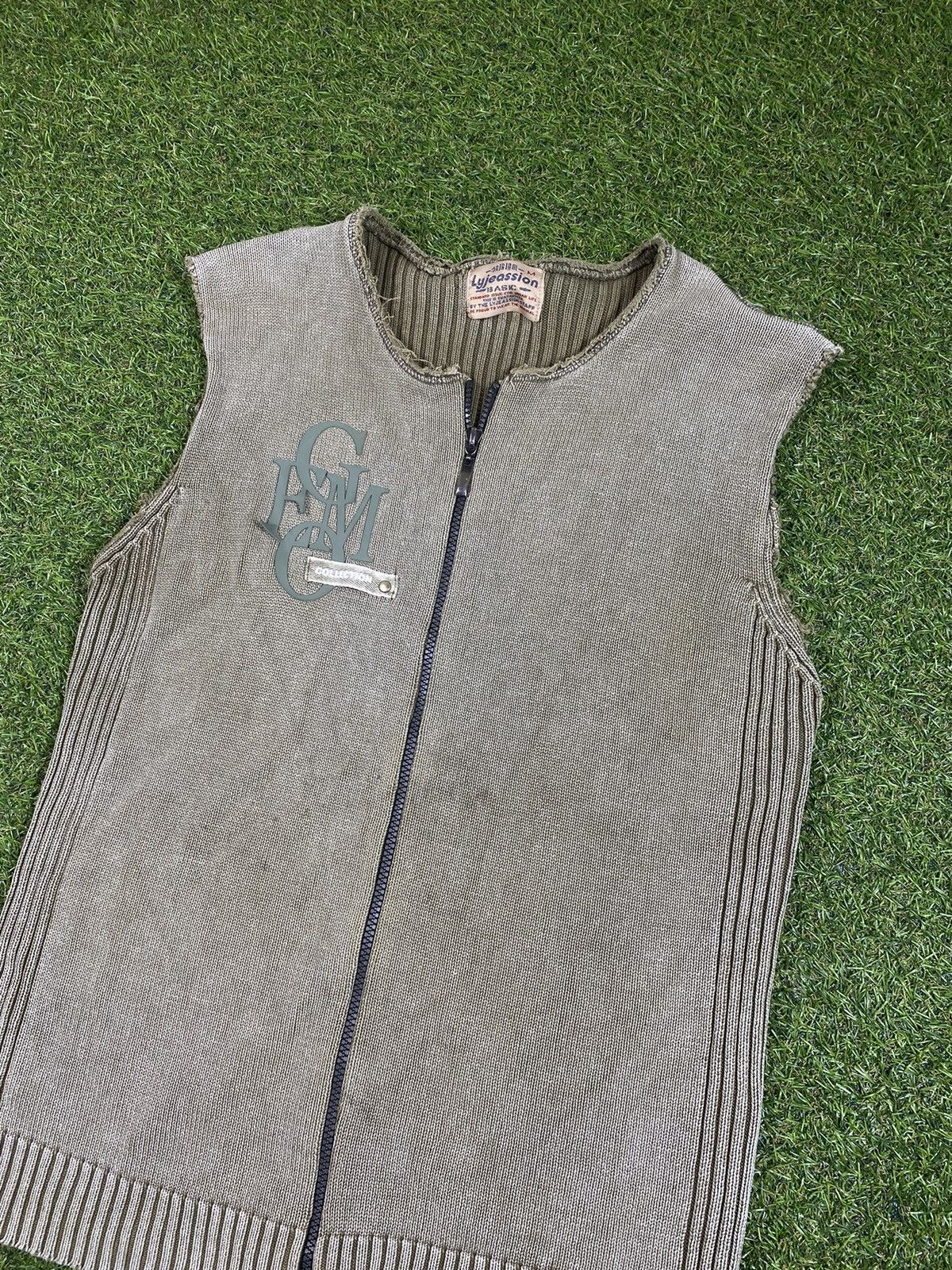Vintage Vintage 90s Japanese zip up vest streetwear style size M Size US M / EU 48-50 / 2 - 2 Thumbnail