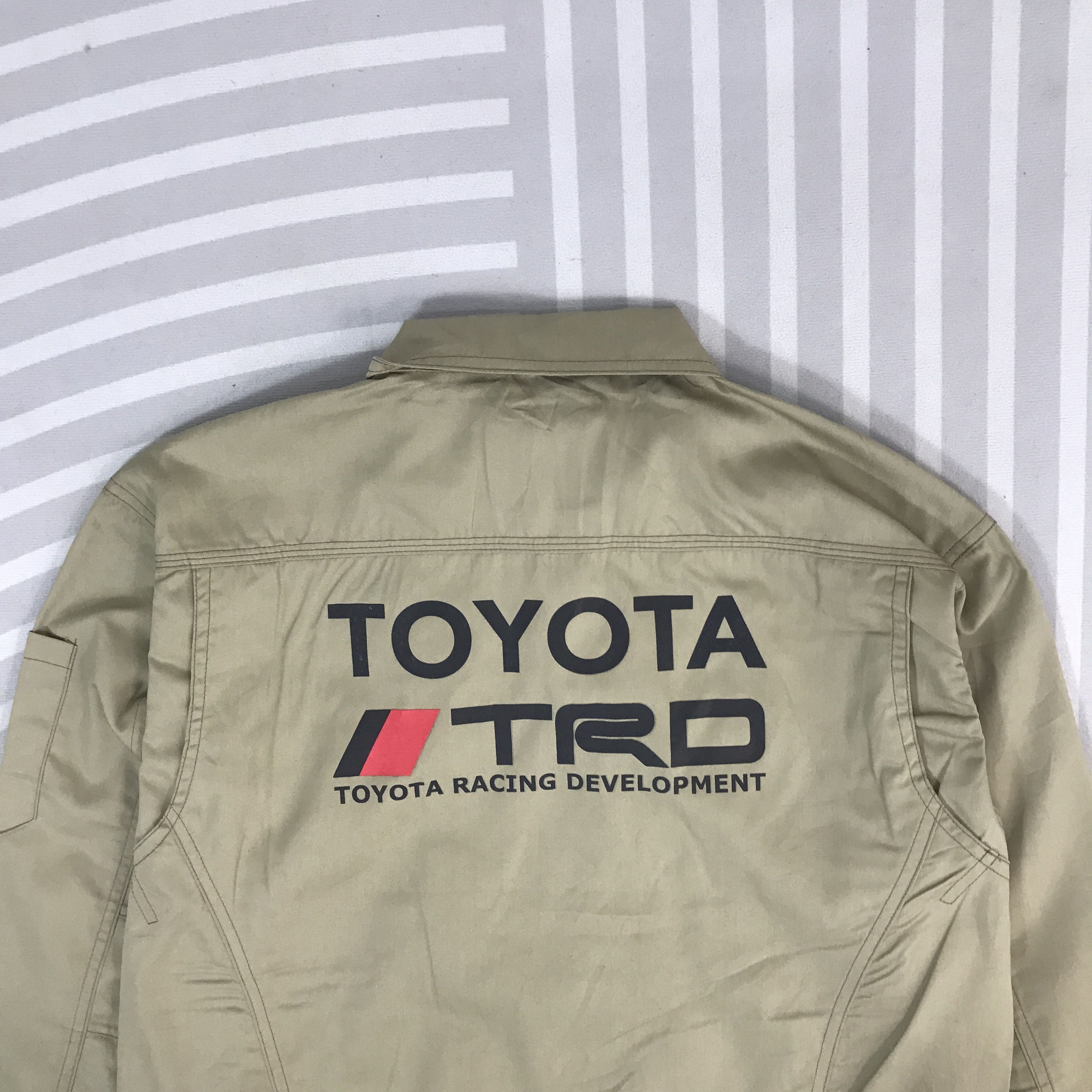Japanese Brand Vintage Toyota TRD Racing Motorsport Custom Jacket Size US L / EU 52-54 / 3 - 4 Thumbnail