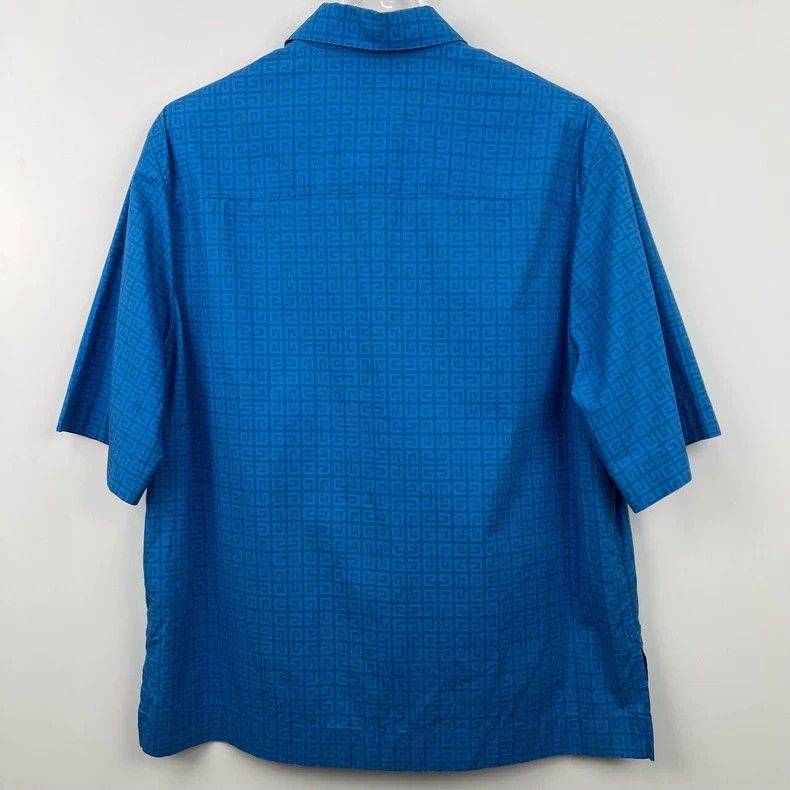 Givenchy Givenchy SS23 Solid Logo All-over Printed Collared Half-sle Size US M / EU 48-50 / 2 - 2 Thumbnail