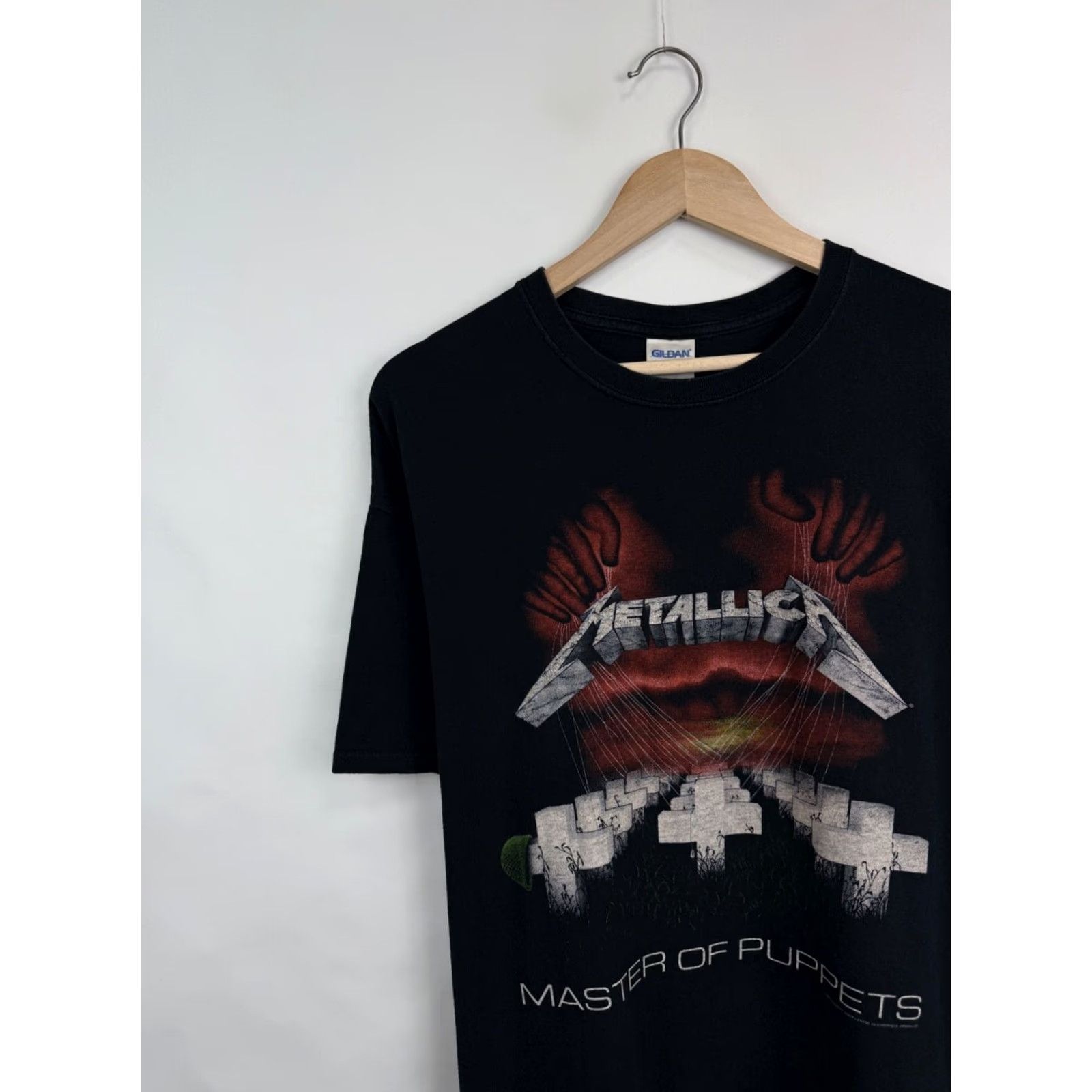 Gildan VINTAGE Metallica Master Of Puppets Rock Band T-Shirt XL Black Mens Shirt Size US XL / EU 56 / 4 - 4 Thumbnail