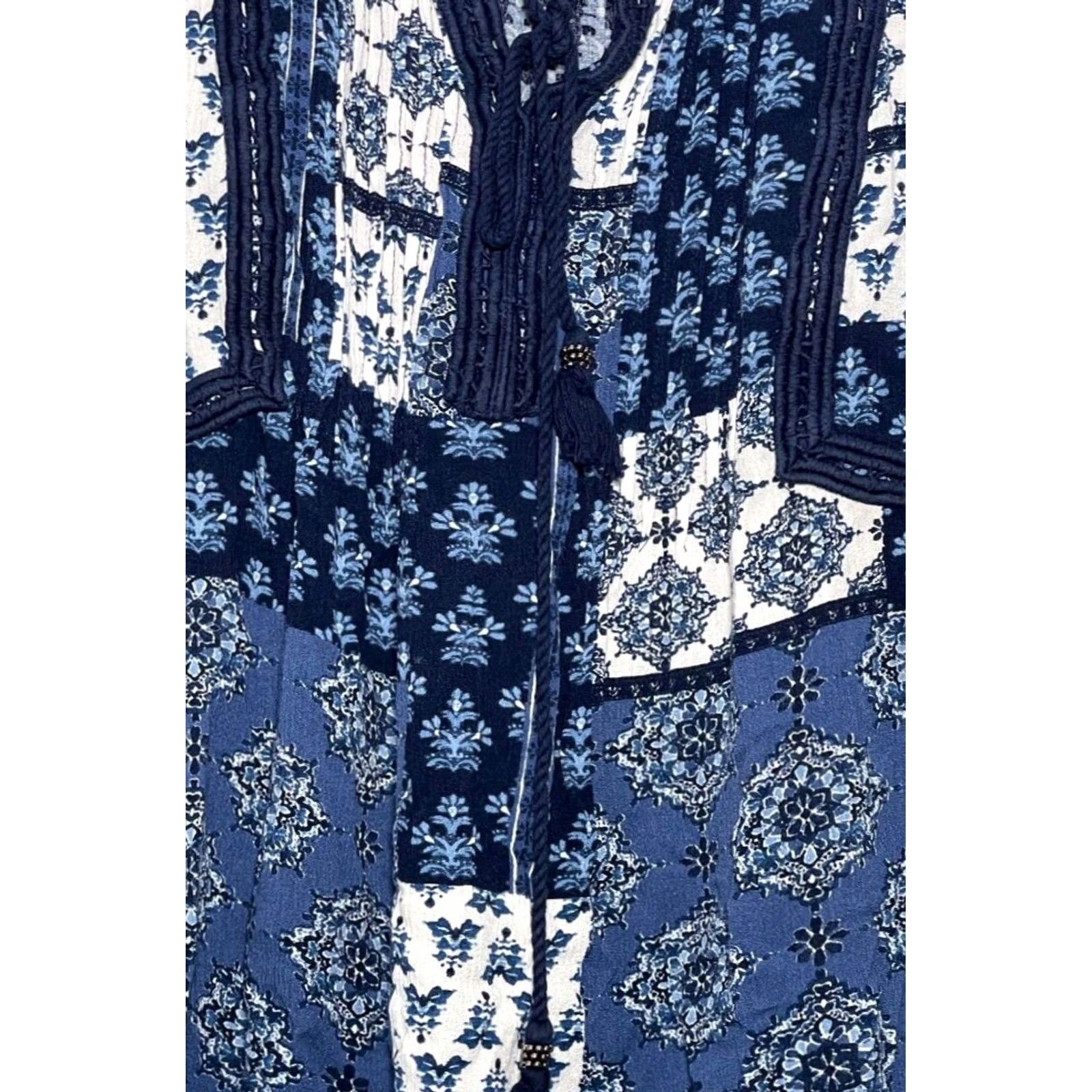 Vintage Pale Sky Top Womens M Blue Sleeveless Women Floral Patchwork Embroidered Boho Size M / US 6-8 / IT 42-44 - 3 Thumbnail