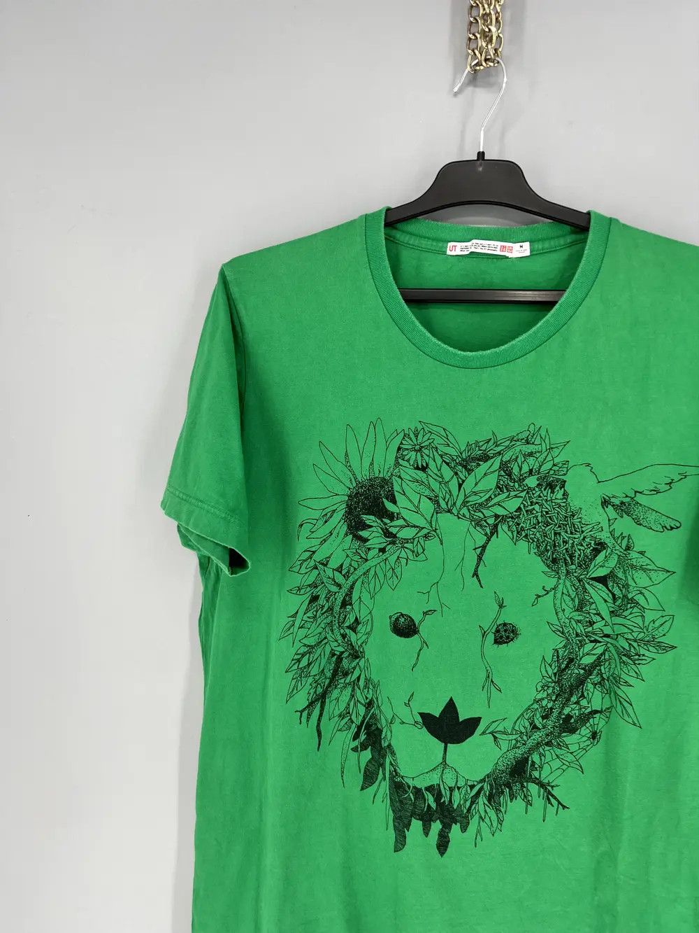 Uniqlo Vintage Mens Uniqlo x Lion Floral Hawai Tee🔥 Streetwear Sty Size US M / EU 48-50 / 2 - 4 Thumbnail