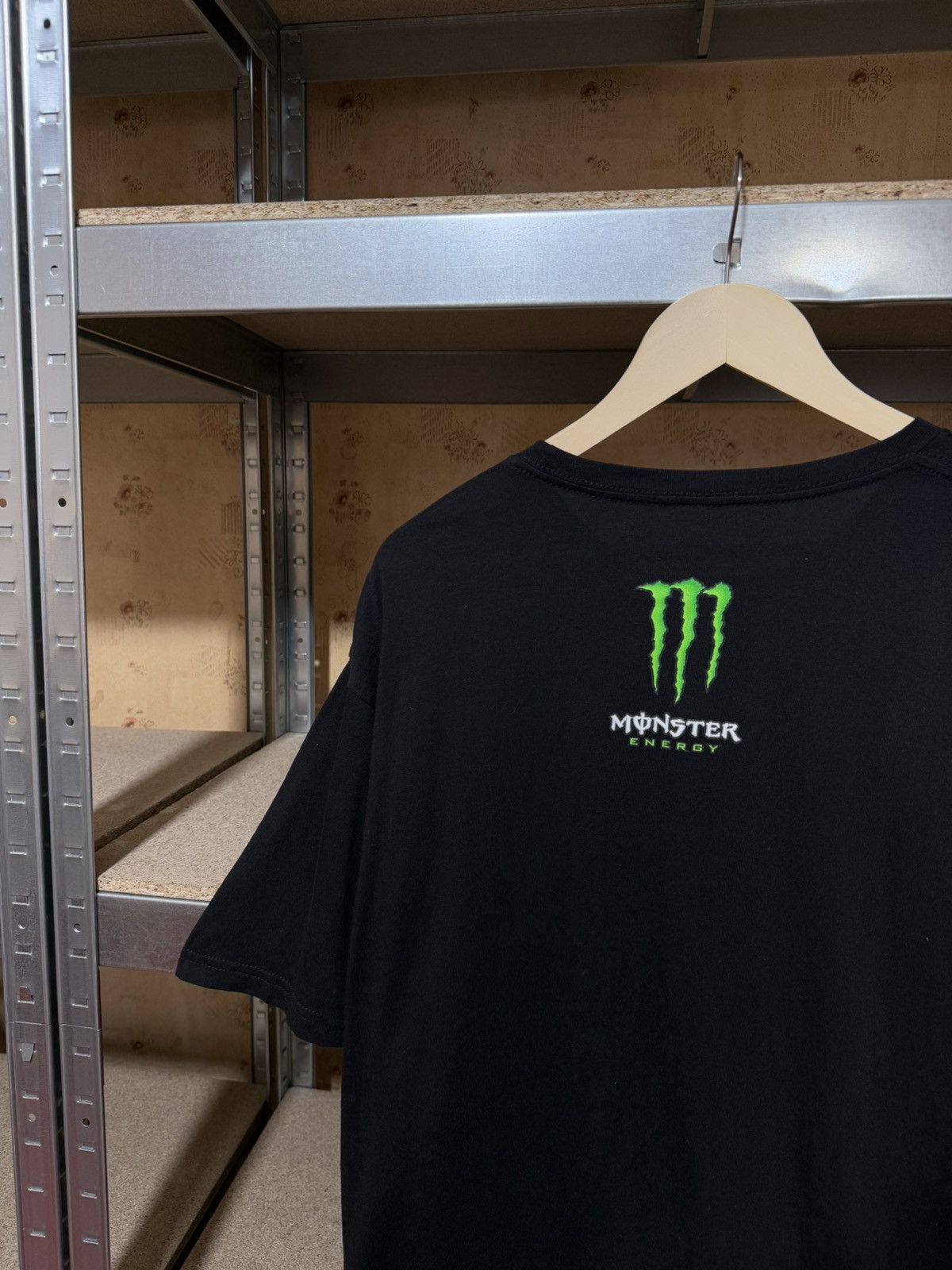 Vintage Y2K Monster Energy Big Logo Motorcycle Racing Tee Size US L / EU 52-54 / 3 - 4 Thumbnail