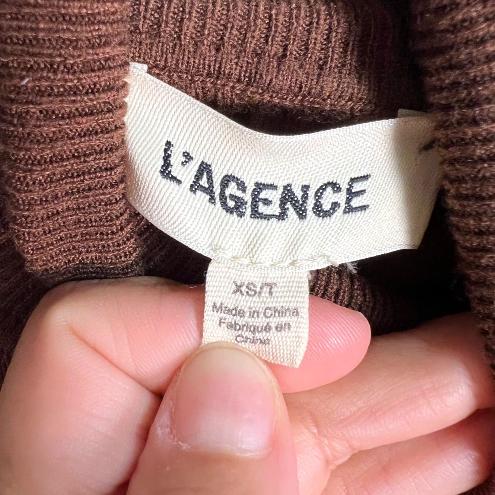 L'AGENCE L'AGENCE Brown Ribbed Turtleneck Sweater Dress Womens XS Size XS Long Sleeve Knit Bodycon Casual Pullover Vintage N/A Size XS / US 0-2 / IT 36-38 - 3 Thumbnail