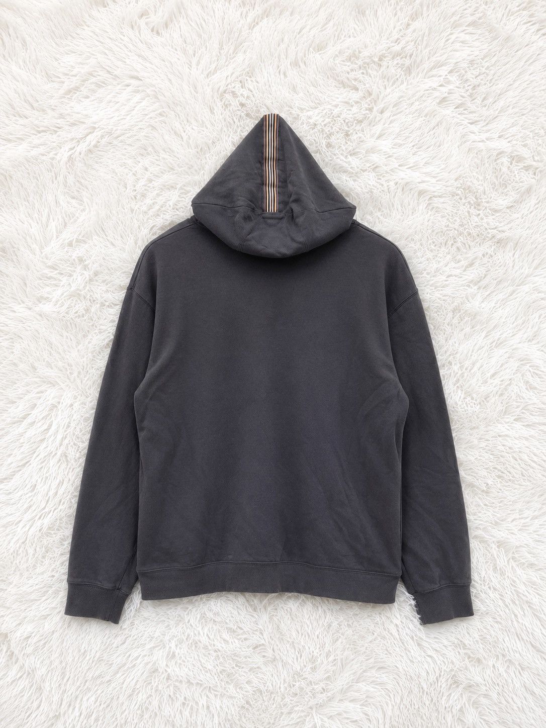 Burberry Burberry Blue Label Embroidered Hoodie Made in Japan Size US L / EU 52-54 / 3 - 1 Thumbnail