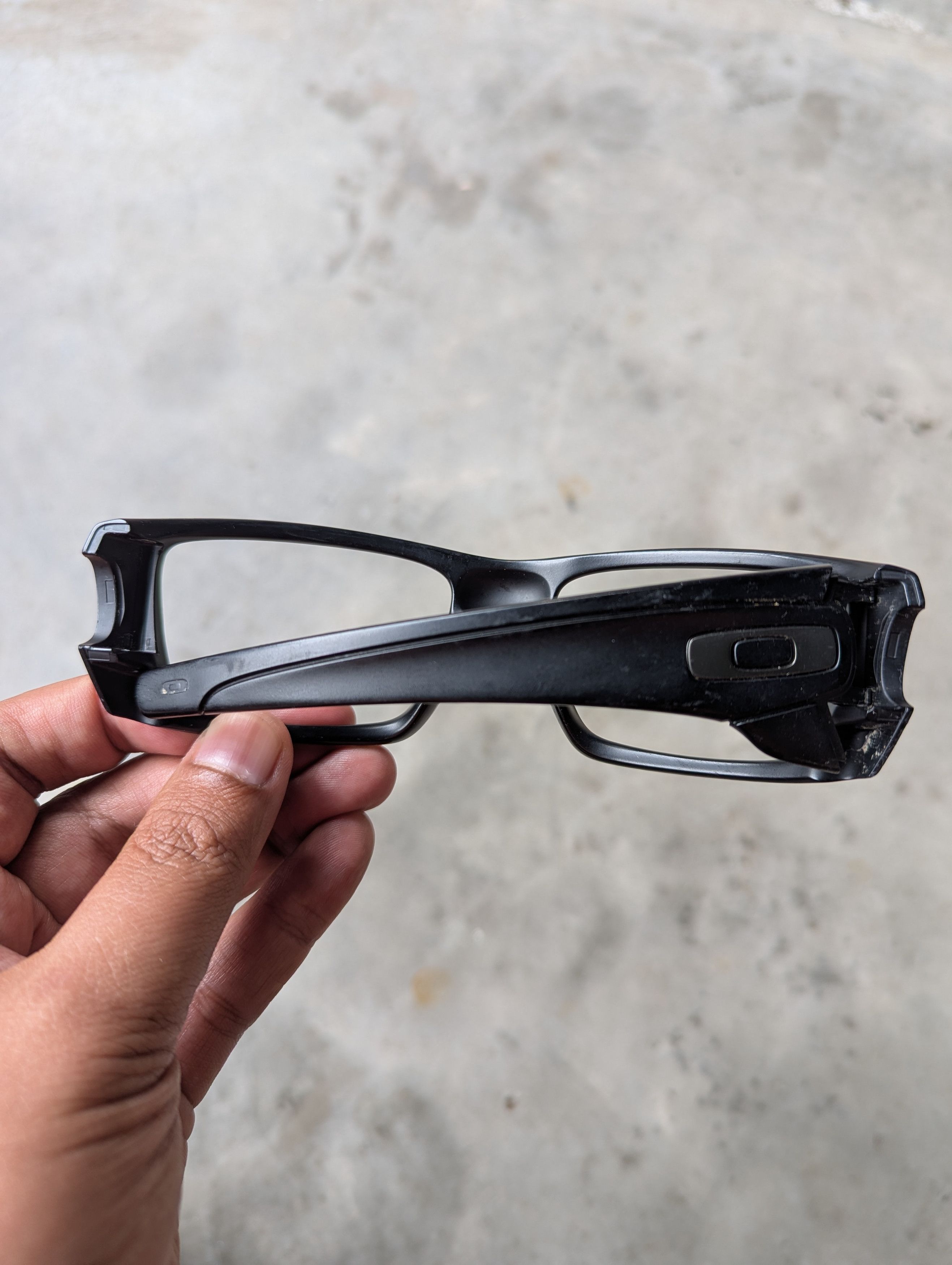 Oakley Oakley Fuel Cell Sunglasses Frame Size ONE SIZE - 2 Thumbnail