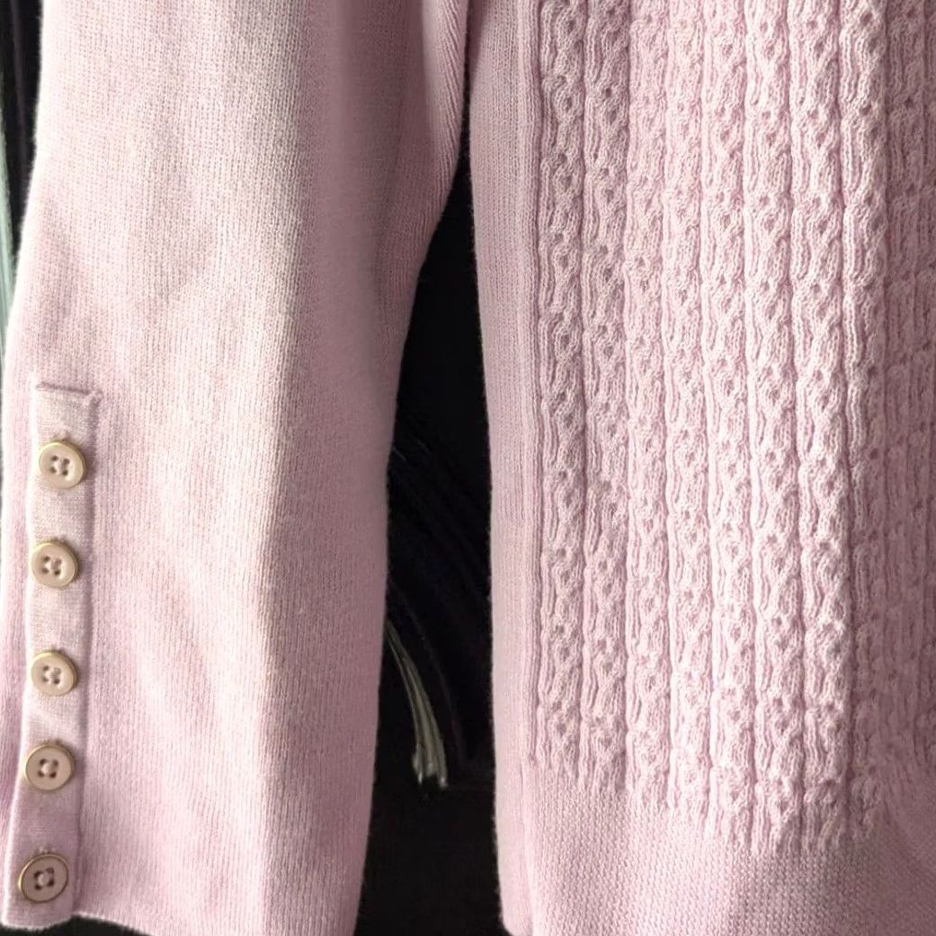 Talbots Talbots Light Pink Cable Knit Sweater Button Cuff Preppy Office Womens Sz L Size L / US 10 / IT 46 - 4 Thumbnail