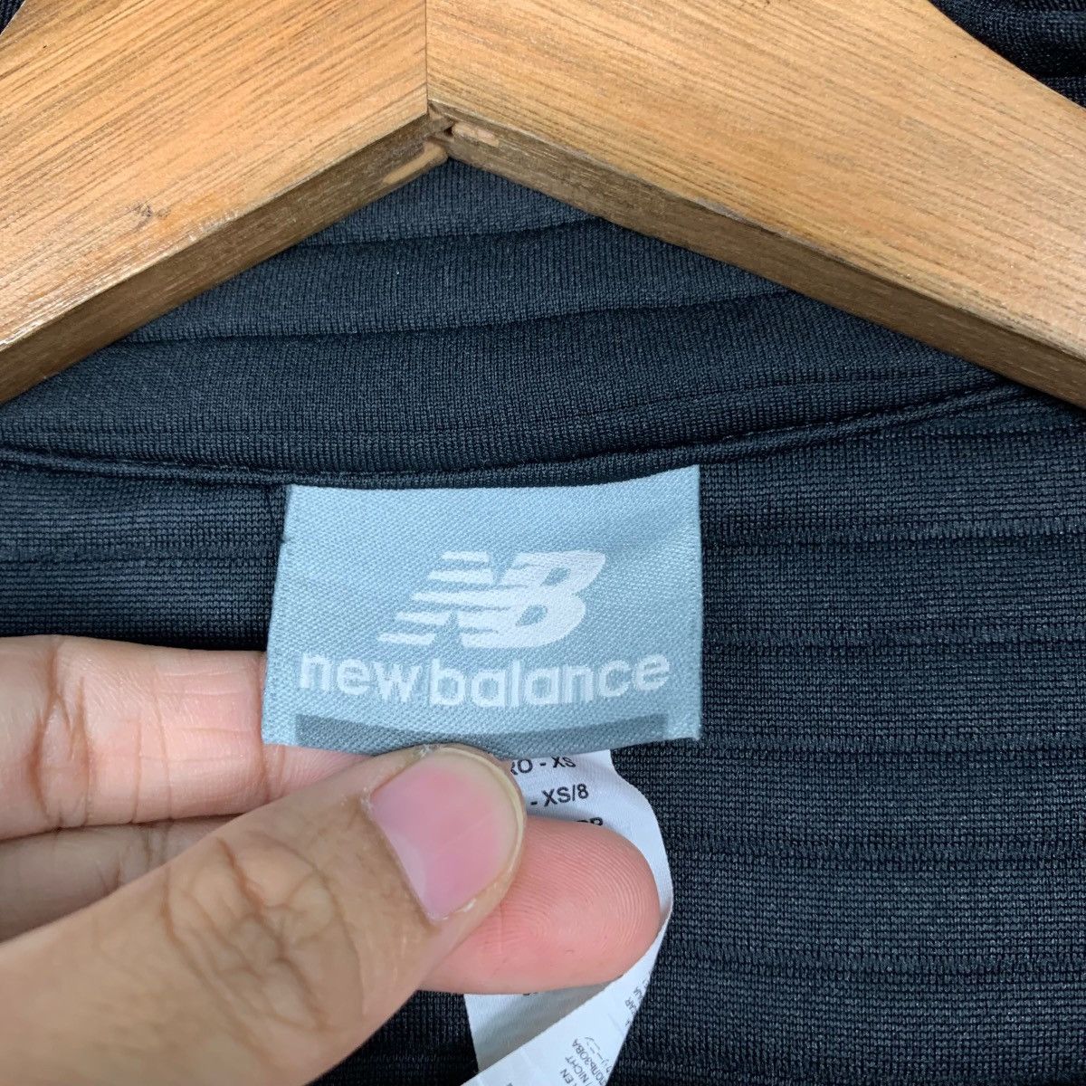 New Balance NEW BALANCE Asymmetrical Zipper Pleated Jacket #2090-C91 Size US XS / EU 42 / 0 - 14 Thumbnail