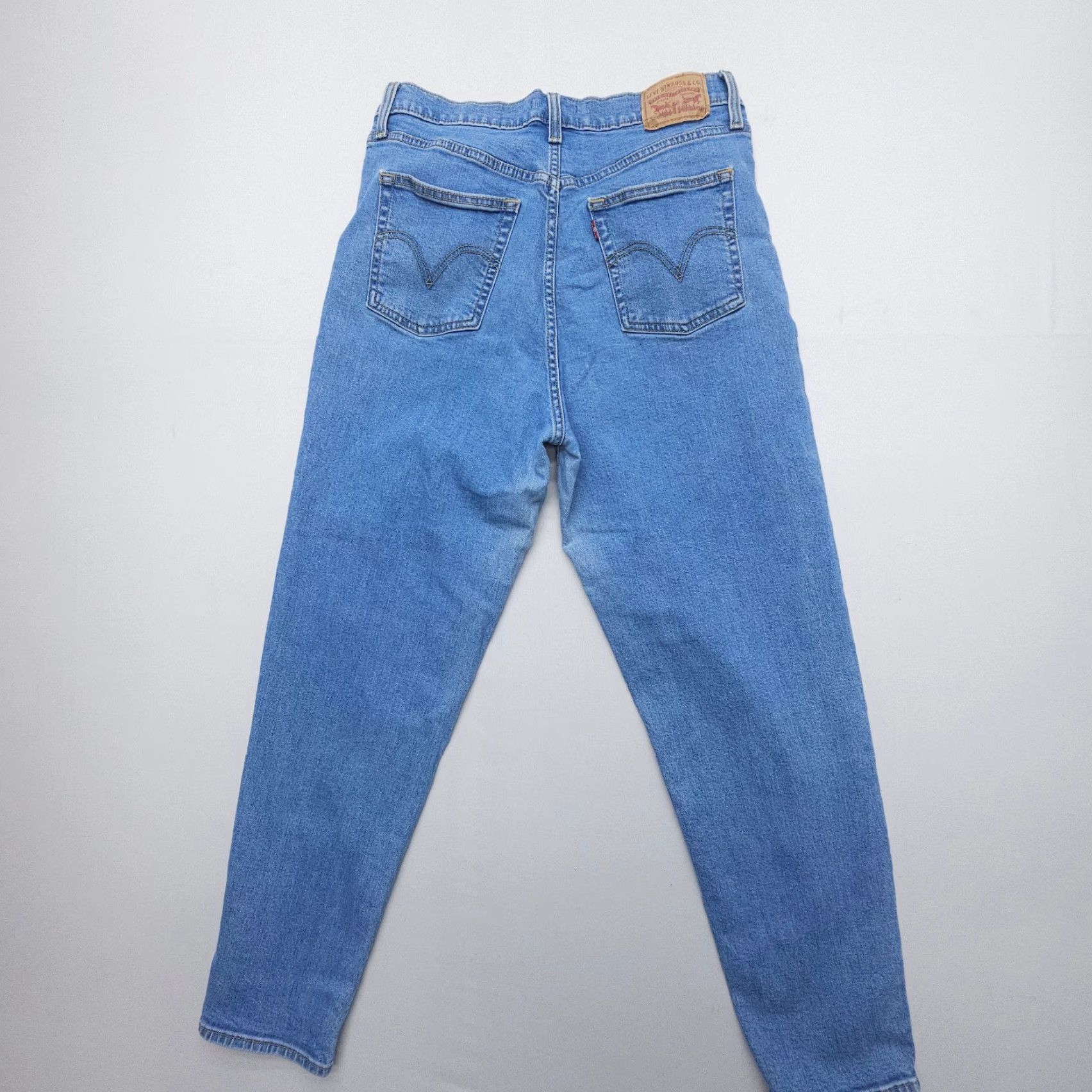 Levi's Levi's Jeans Womens 31 Blue High Waisted Taper Inseam 28" Stretch Denim High Rise Regular 5-Pocket Logo Vintage No Size 24" / US 00 / IT 34 - 2 Thumbnail