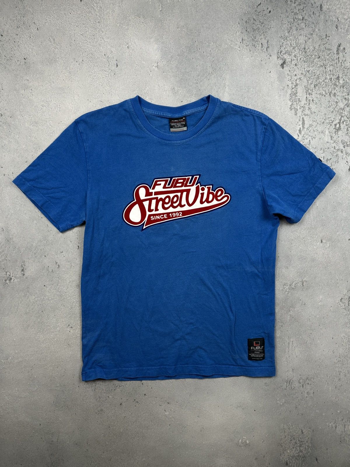 Fubu Fubu Street Vibe Graphic T Shirt Blue Y2K Hip Hop Vintage Size US S / EU 44-46 / 1 - 10 Thumbnail
