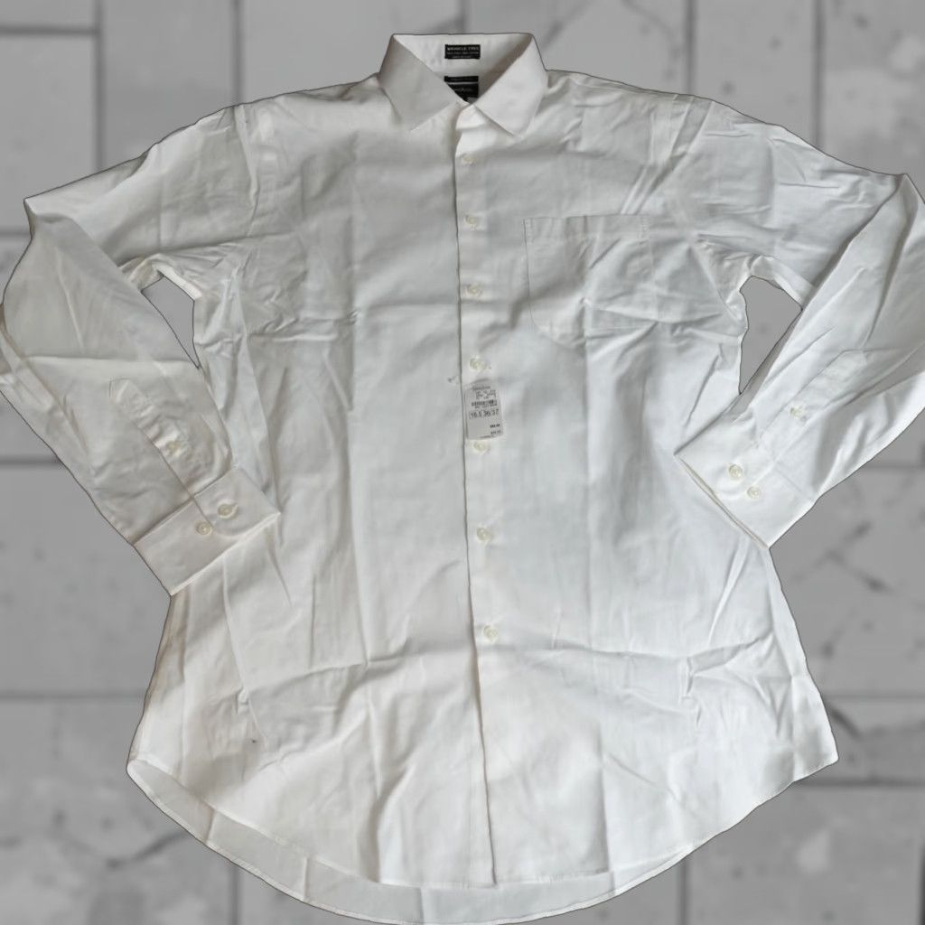 Neiman Marcus Neiman Marcus Shirt Large 16.5 White The Perfect Shirt Trim Fit NEW Shirt Casual Mens Button-Up Cotton White 1990s Preppy Vintage No Size US L / EU 52-54 / 3 - 1 Thumbnail