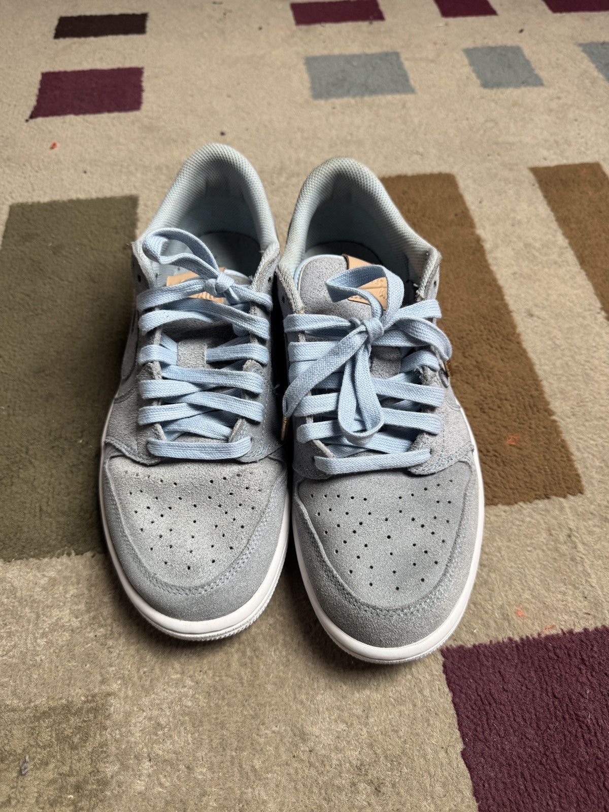 Jordan Brand Jordan 1 Retro Low OG Ice Blue Size US 9 / EU 42 - 2 Thumbnail