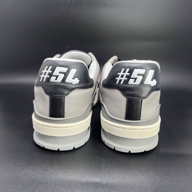 Louis Vuitton Louis Vuitton Low-Top Fashion Sneakers for Men and Women -2 Size US 8.5 / EU 41-42 - 3 Thumbnail