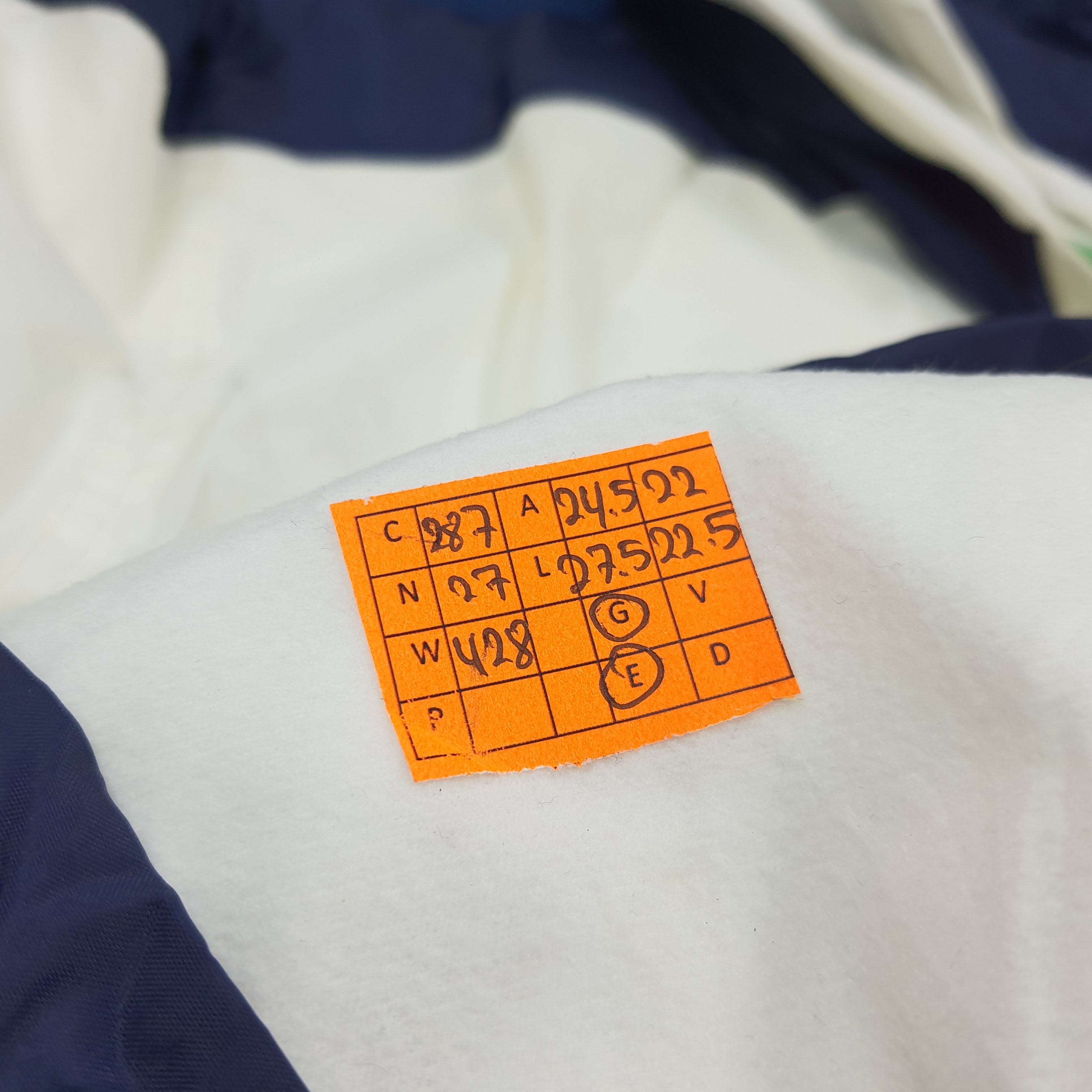 Diadora Vintage 90s Diadora Retro Windbreaker Anorak Jacket C287N27 Size US L / EU 52-54 / 3 - 10 Thumbnail