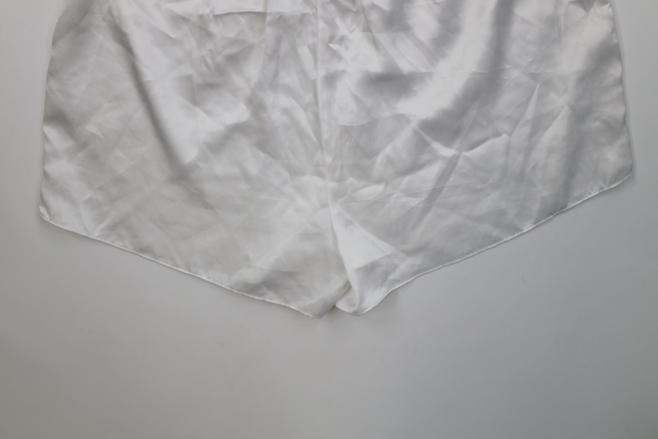 Victoria's Secret Vintage 90s Victoria's Secret Polyester Pajamas Shorts White Size 30" / US 8 / IT 44 - 10 Thumbnail
