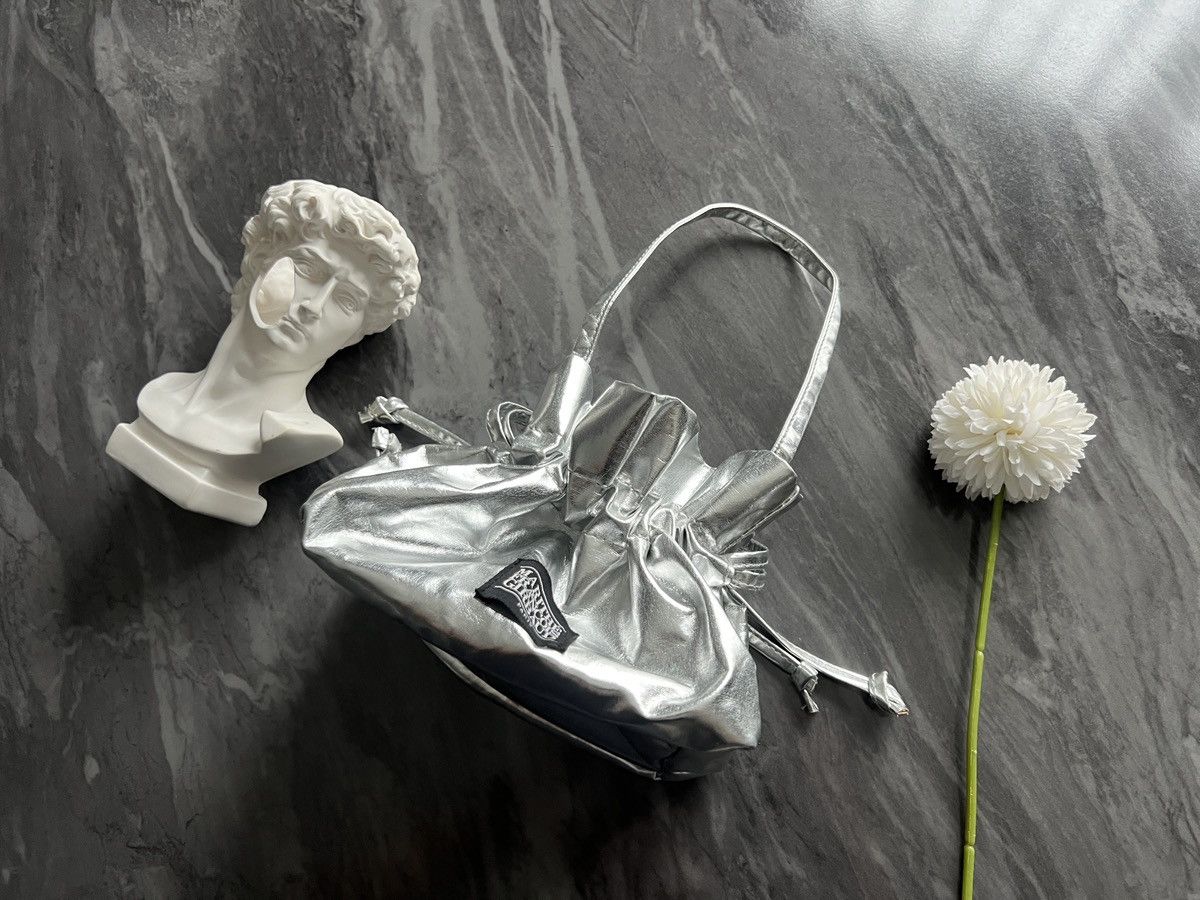 Marithe + Francois Girbaud Marithe Francois Girbaud : Dumpling Bag Mini Silver Size ONE SIZE - 2 Thumbnail