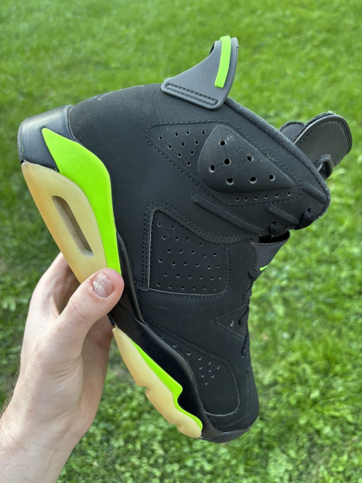 Jordan Brand Jordan 6 Retro Electric Green 2021 Size 9.5 Size US 9.5 / EU 42-43 - 1 Thumbnail