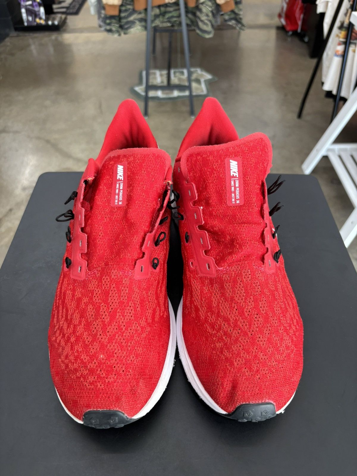 Nike Nike Air Pegasus 36 University Red Sz. 14 Size US 14 / EU 47 - 2 Thumbnail