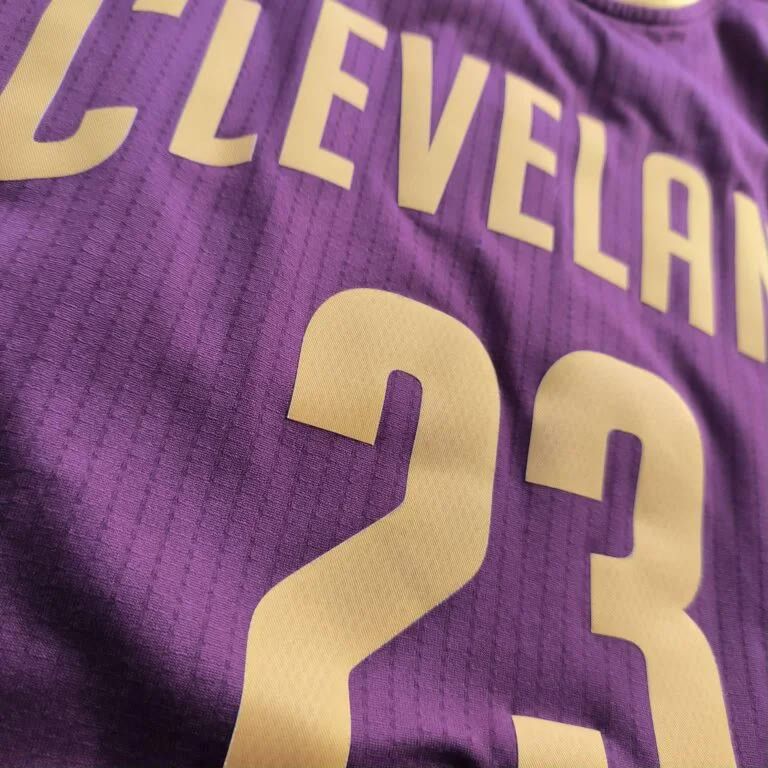 Adidas Cleveland Cavaliers LeBron James Rev30 away NBA jersey XL Size US XL / EU 56 / 4 - 5 Thumbnail