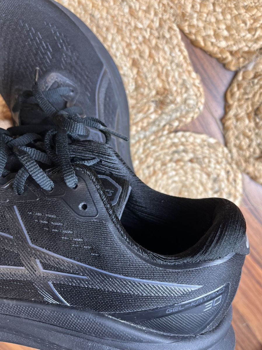 Asics × Japanese Brand Asics Gel- Kayano 30 smart all black runners cushion kiko Size US 10.5 / EU 43-44 - 6 Thumbnail