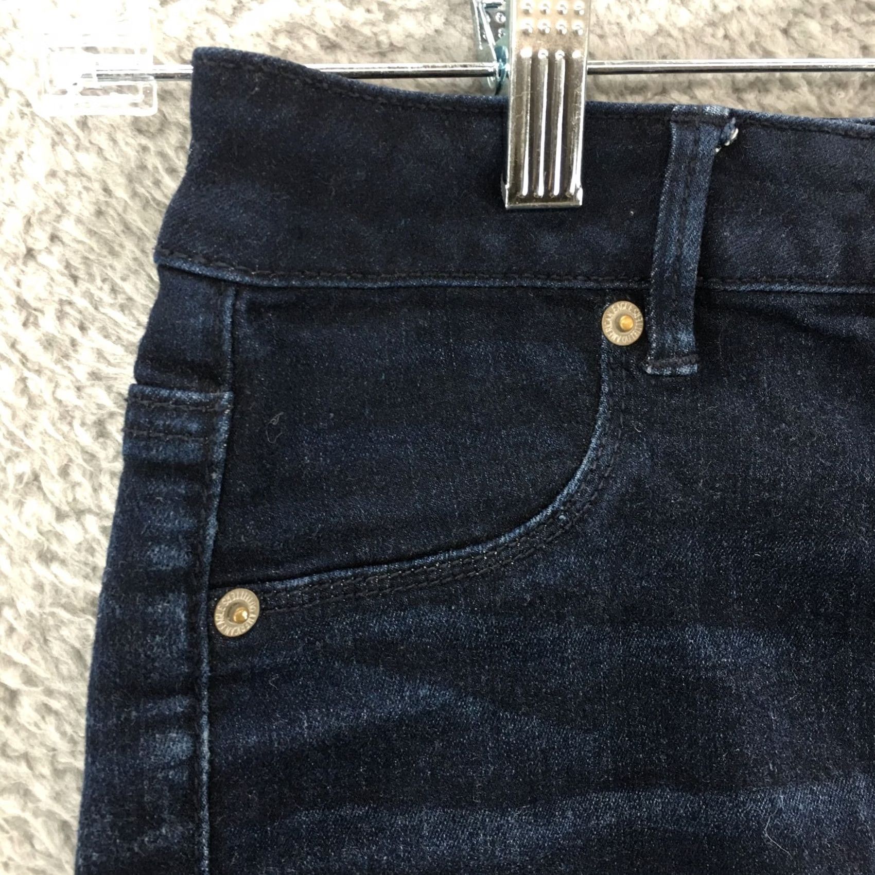 American Eagle Outfitters American Eagle Outfitters Cut Off Shorts Womens 4 Blue Denim Dark Wash Stretch Short Regular Womens 4 Blue Denim Dark Wash Stretch Size 27" / US 4 / IT 40 - 2 Thumbnail